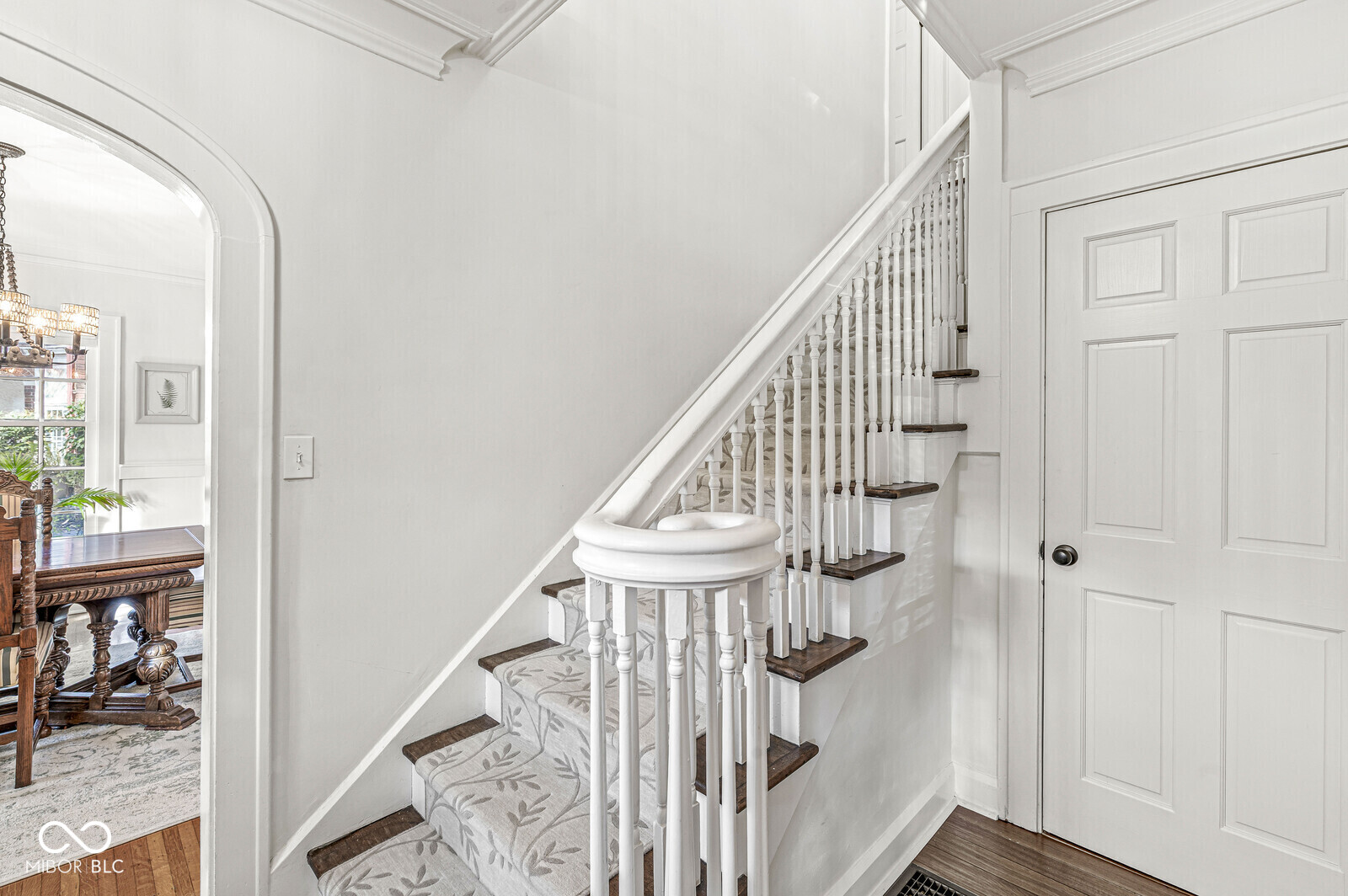 5421 N Washington Boulevard