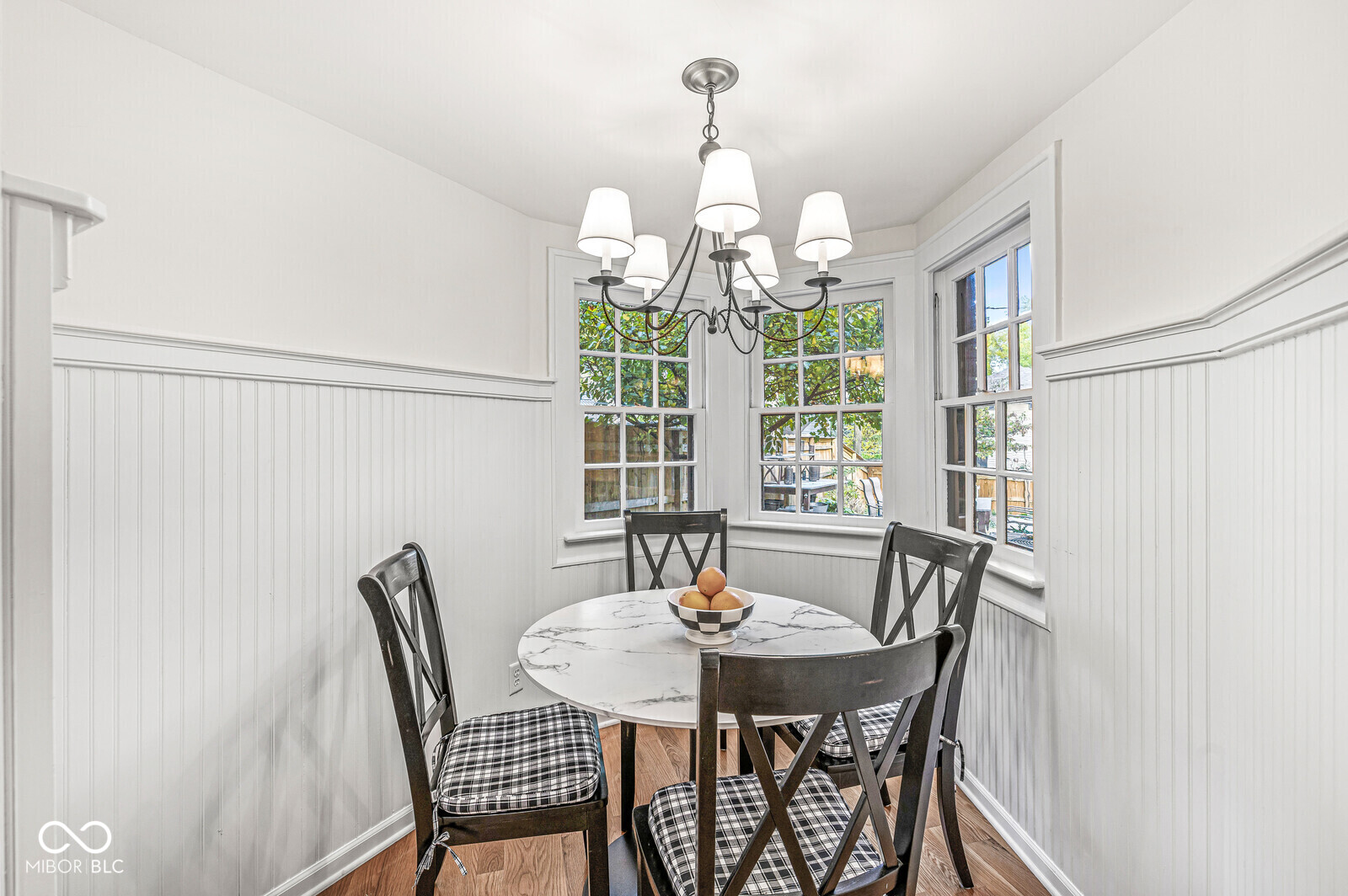 5421 N Washington Boulevard