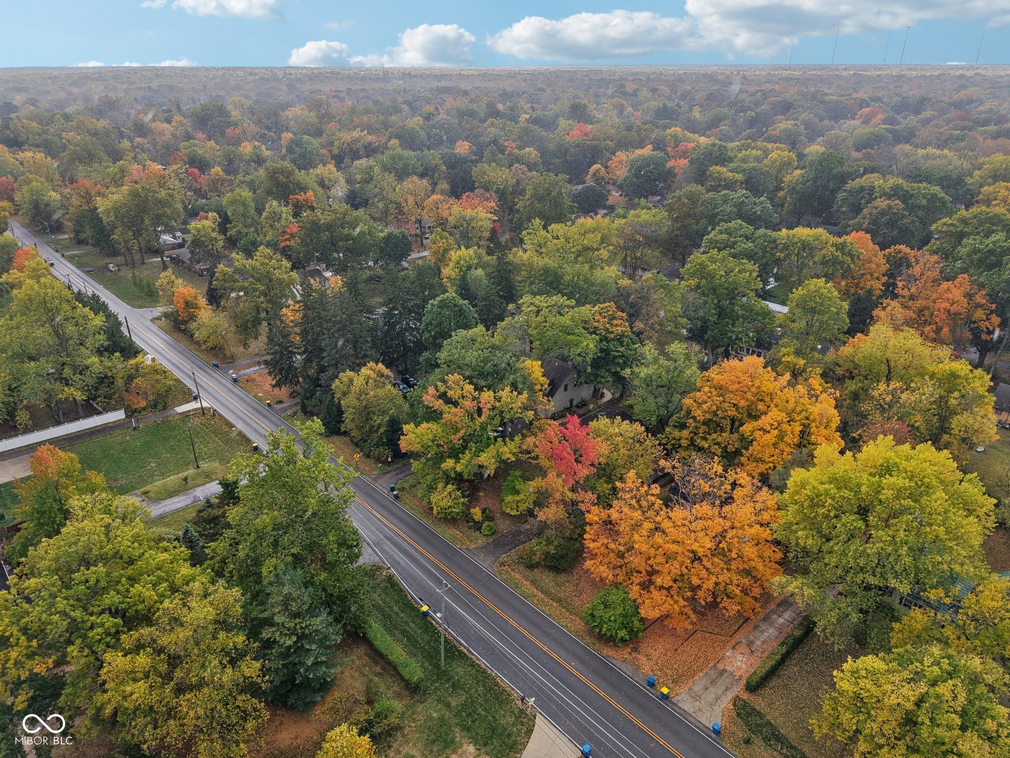 8418 N College Avenue