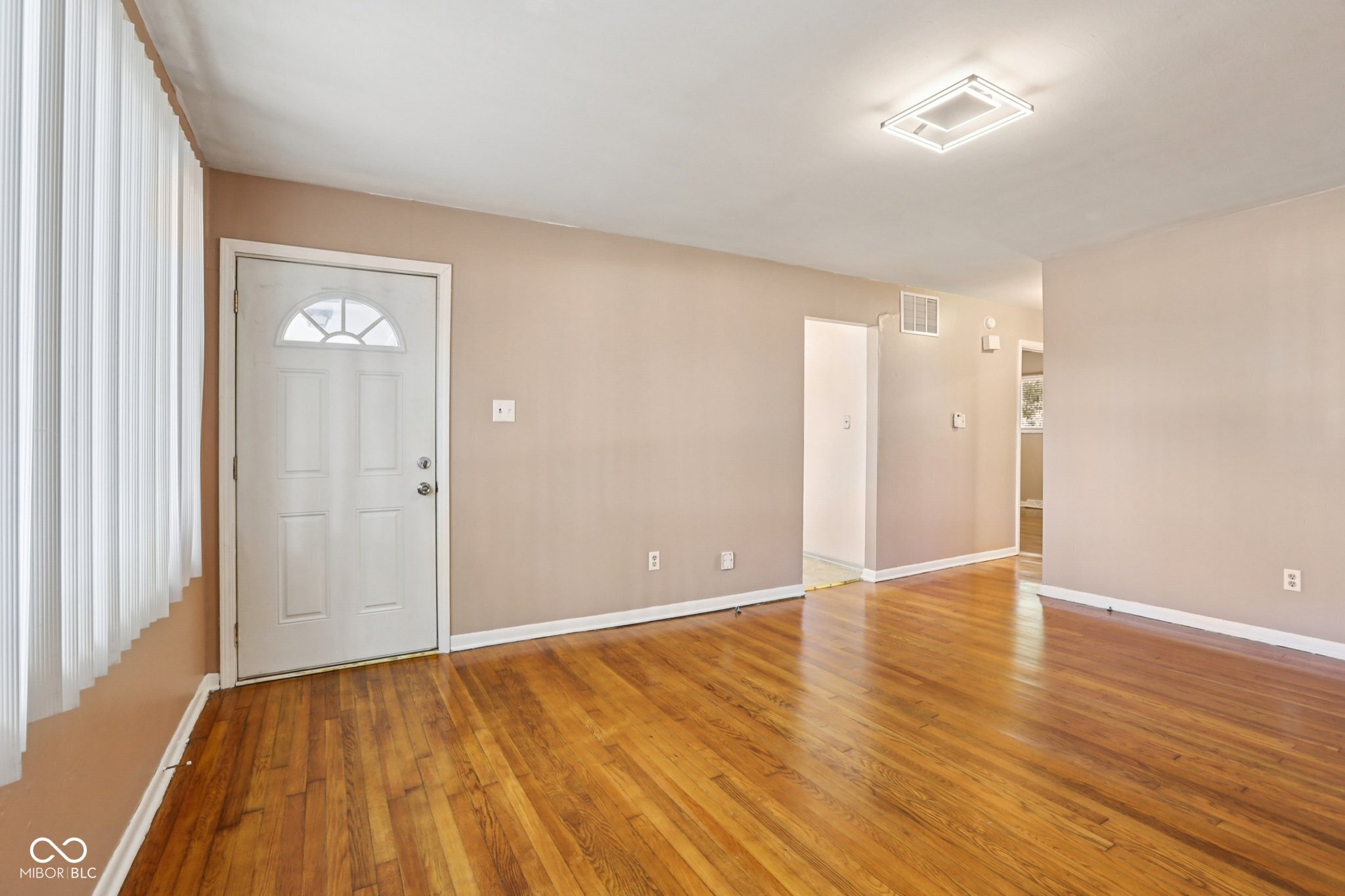 1901 N Ritter Avenue