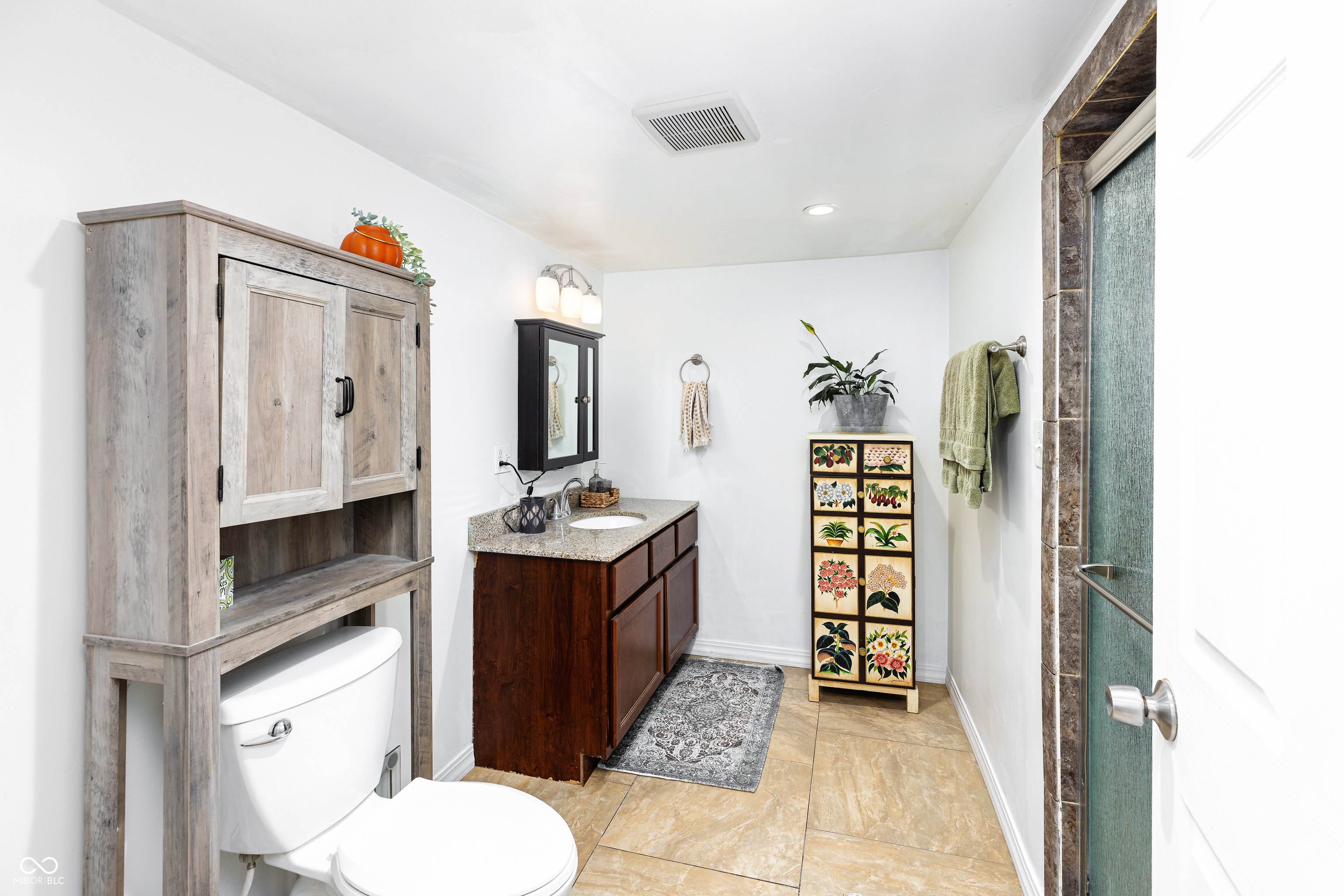 319 E Griffith Street