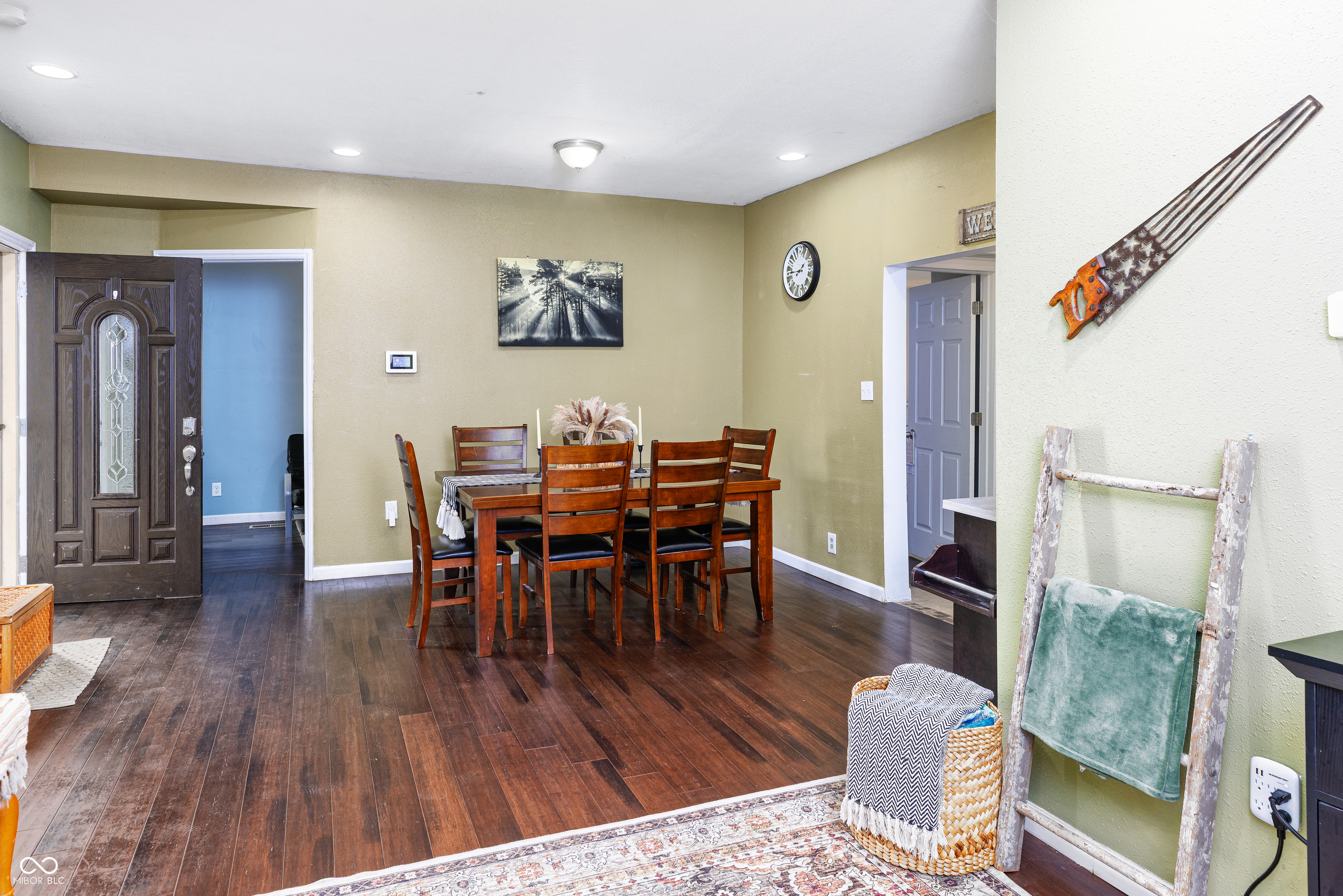 319 E Griffith Street