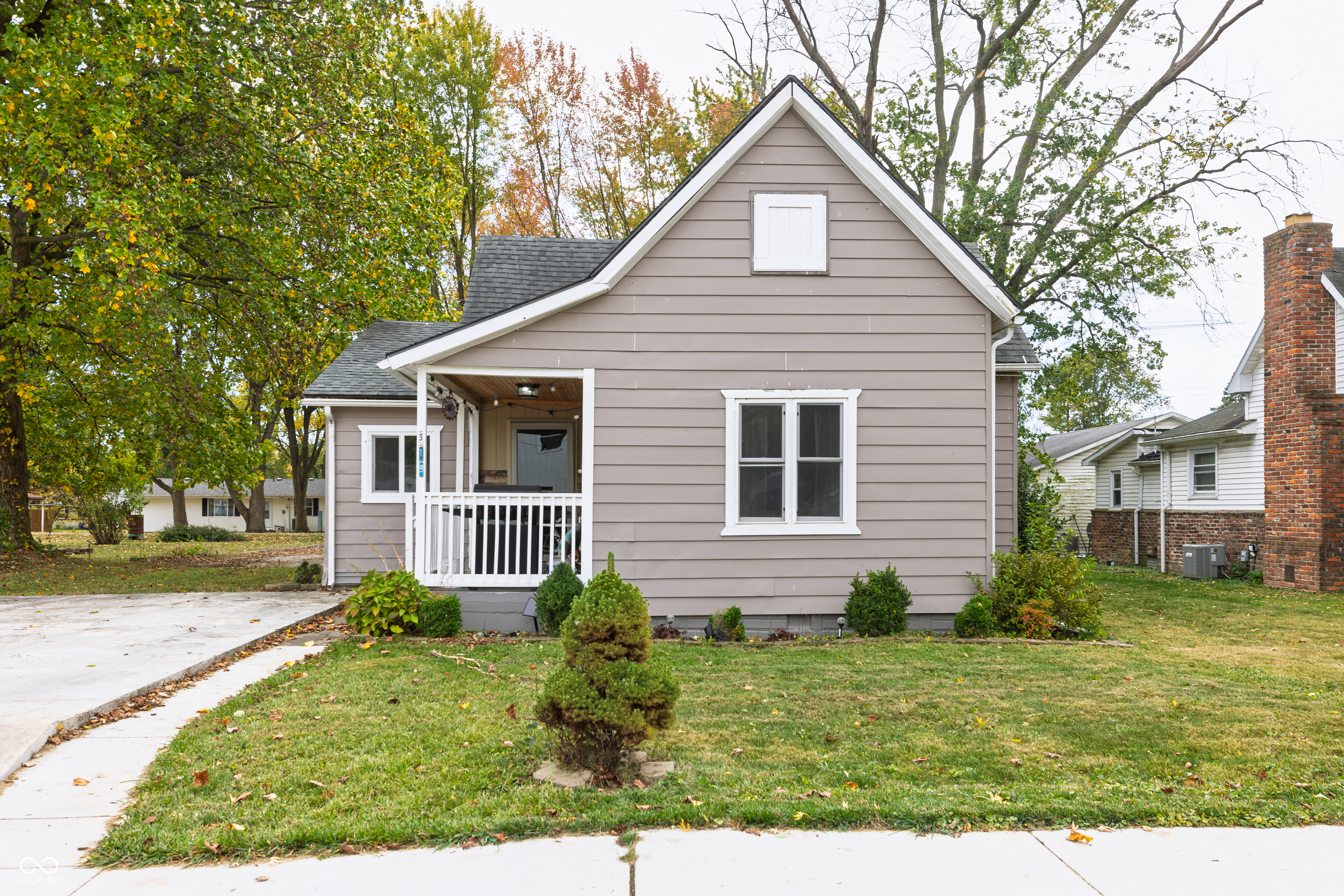 319 E Griffith Street