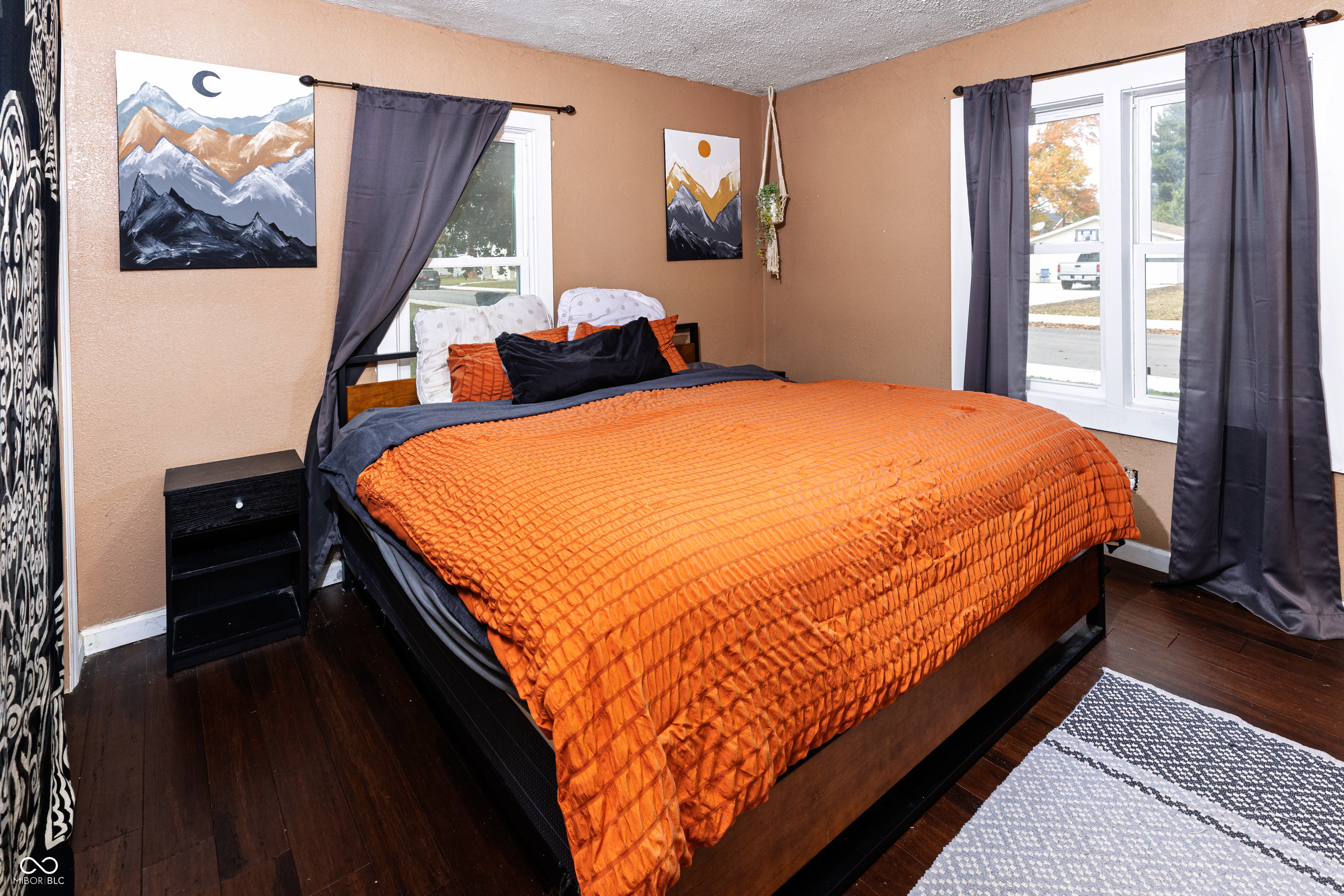 319 E Griffith Street