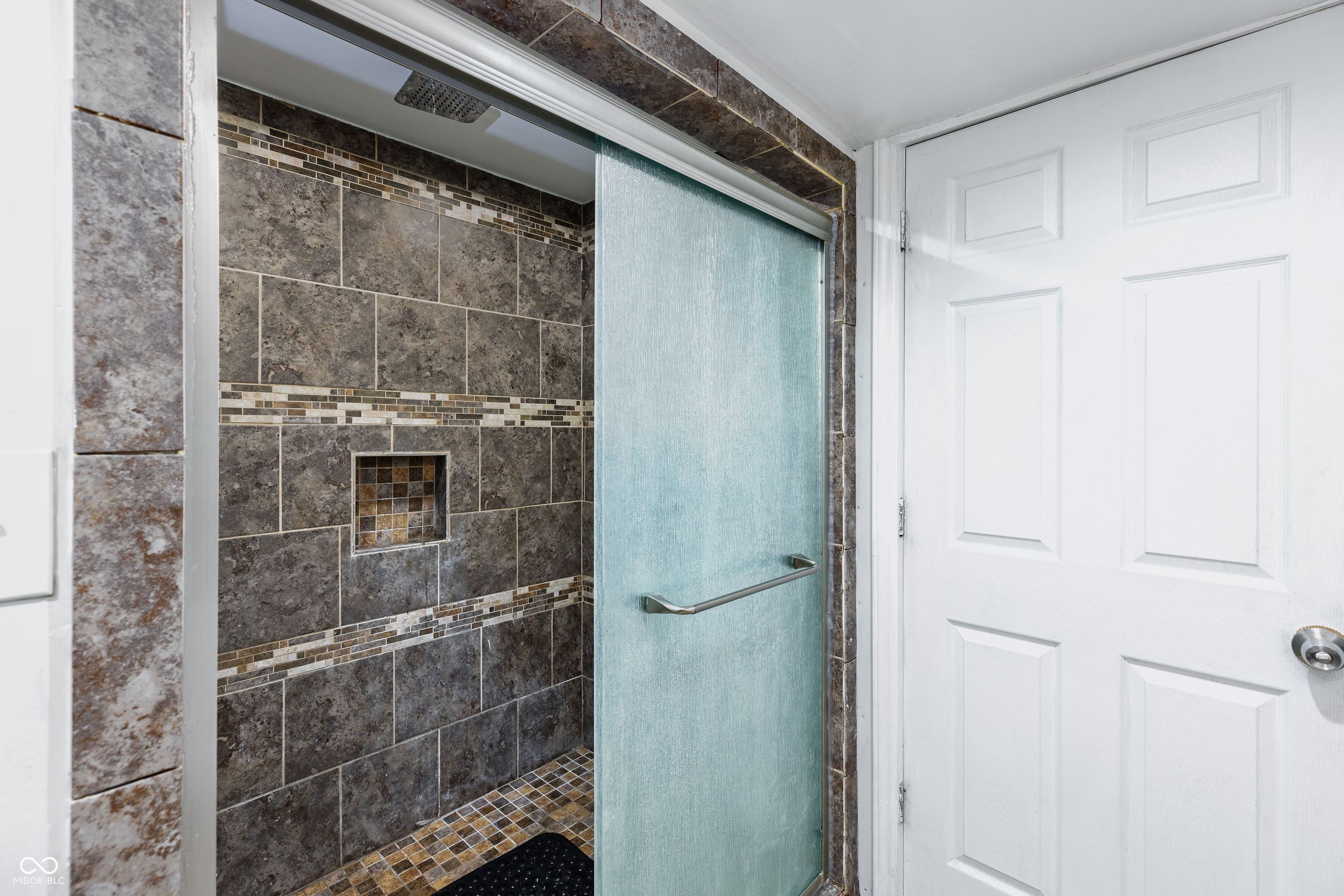 319 E Griffith Street