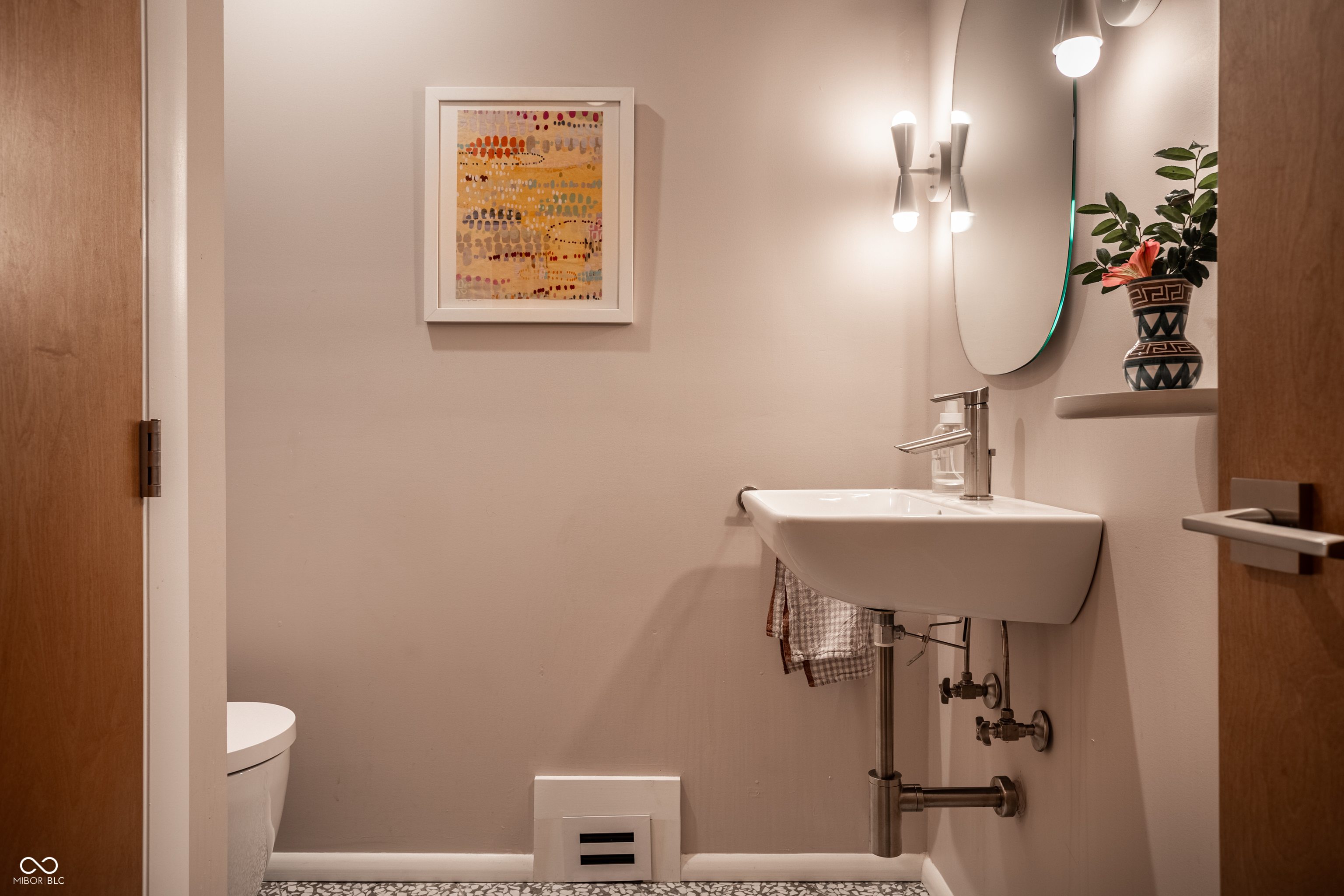 4305 N Meridian Street