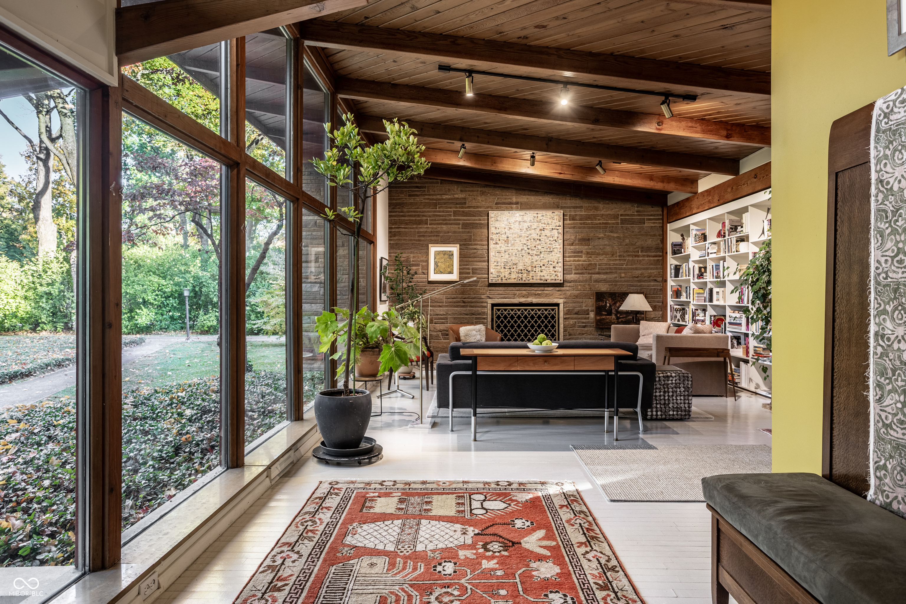 4305 N Meridian Street