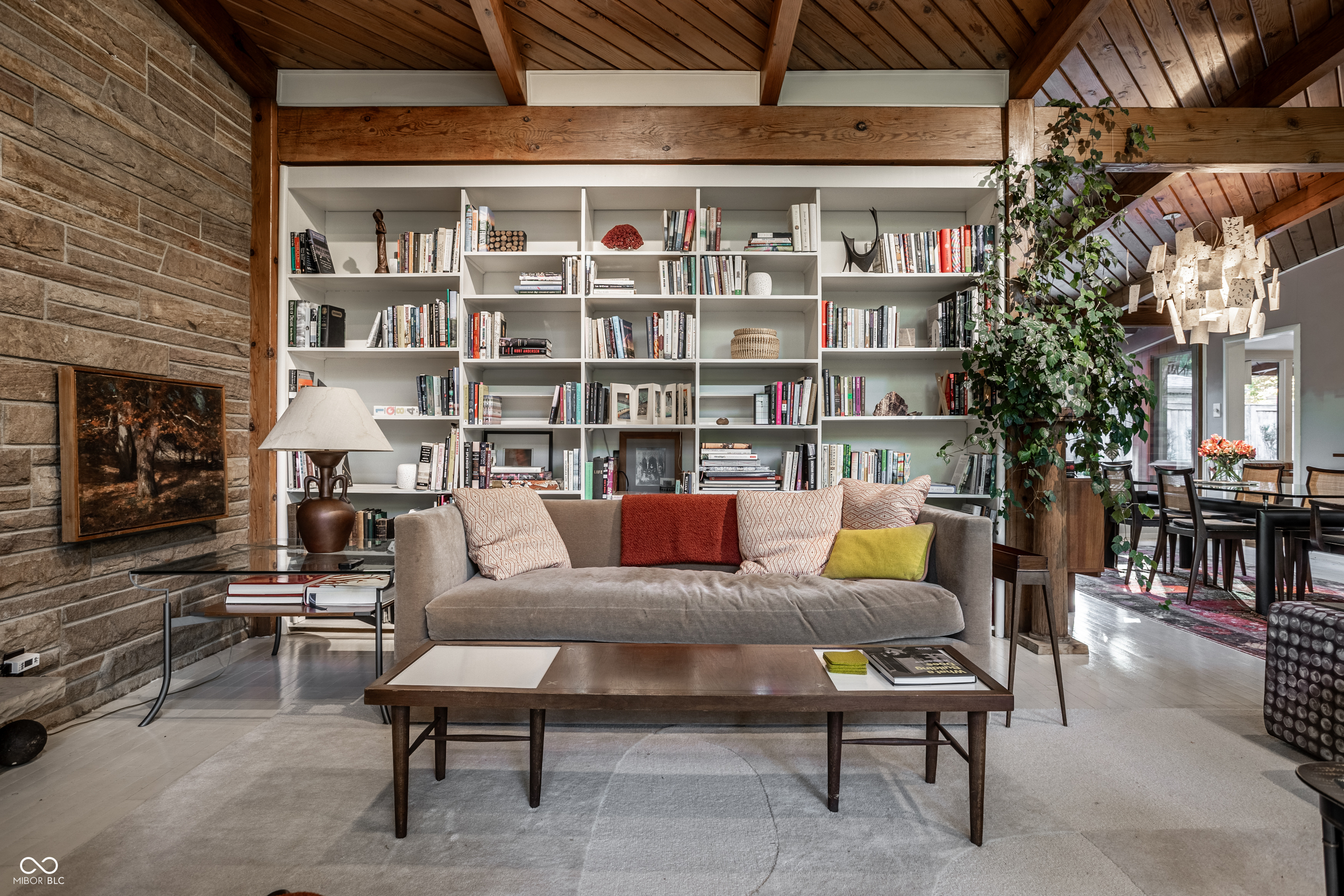 4305 N Meridian Street