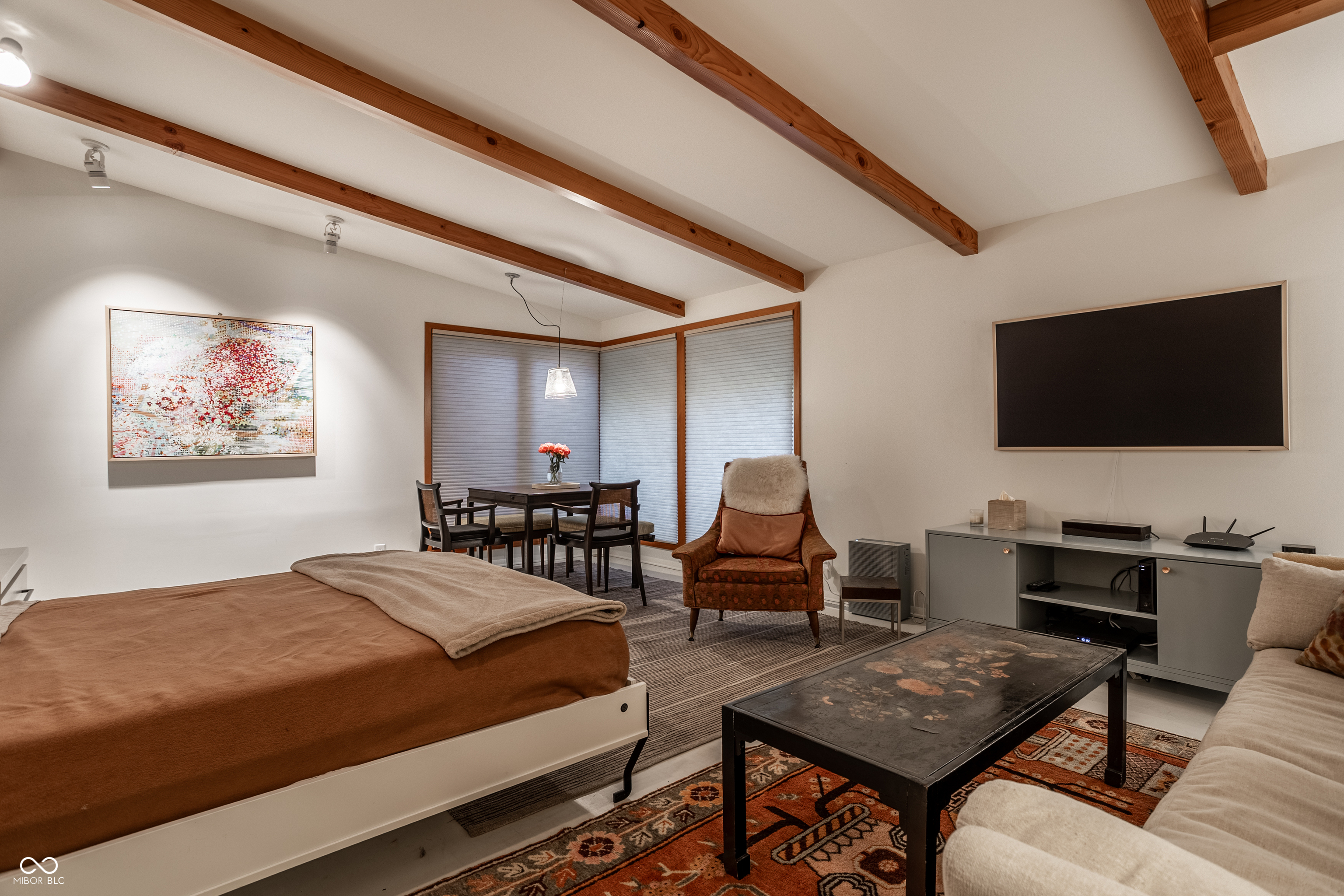 4305 N Meridian Street