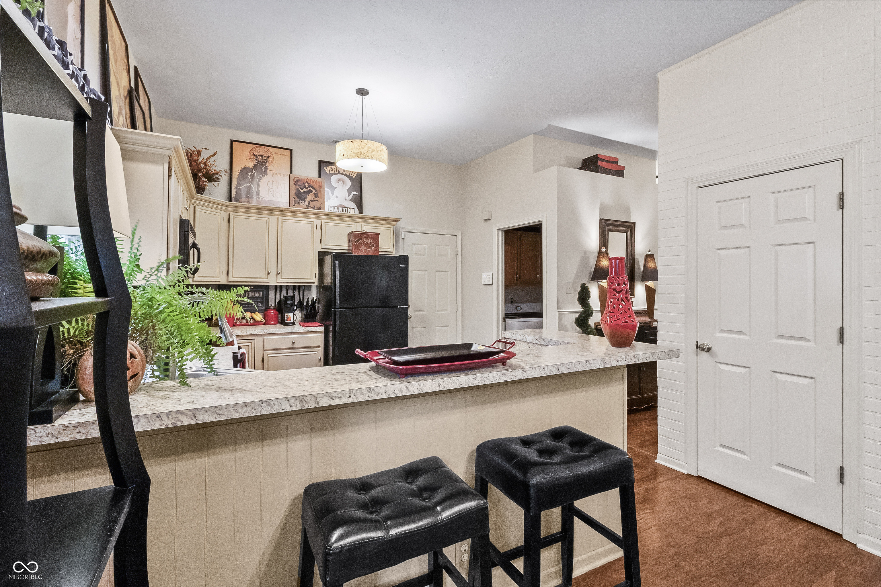 7818 Chesapeake Drive W