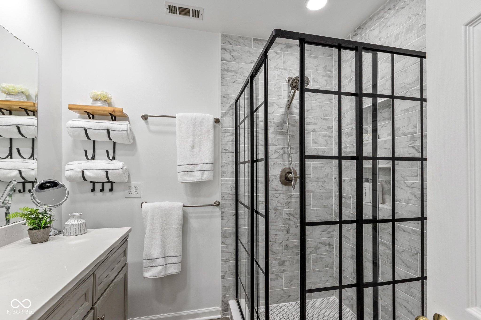 9056 Ridgecreek Drive