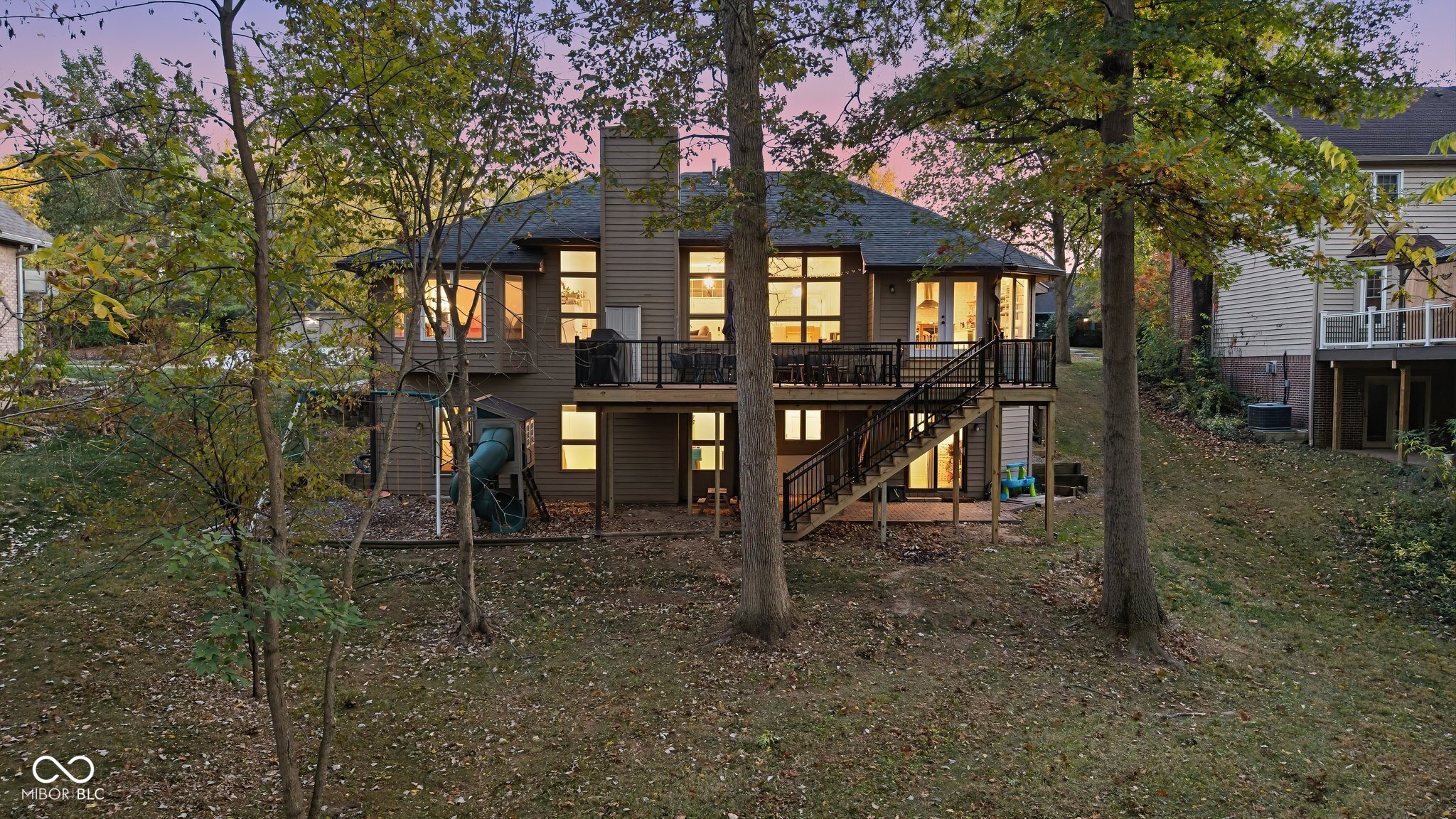 9056 Ridgecreek Drive