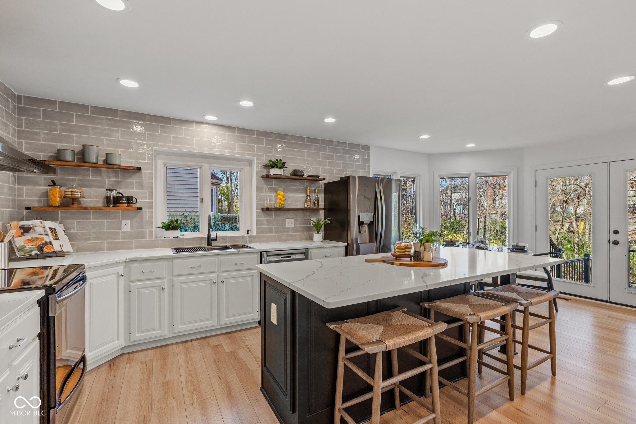 9056 Ridgecreek Drive