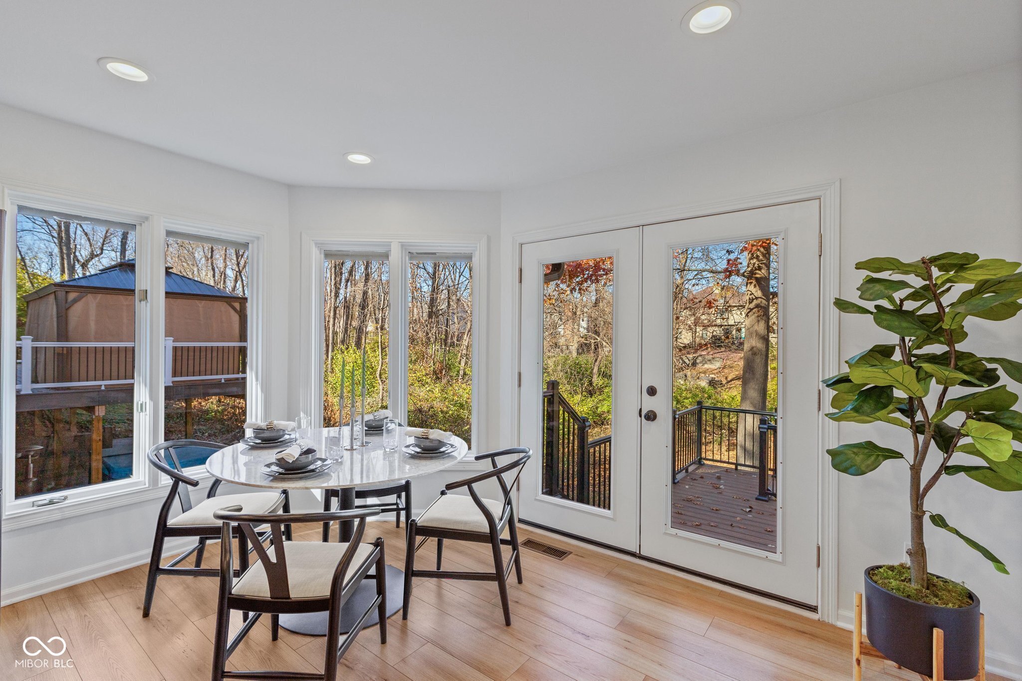 9056 Ridgecreek Drive