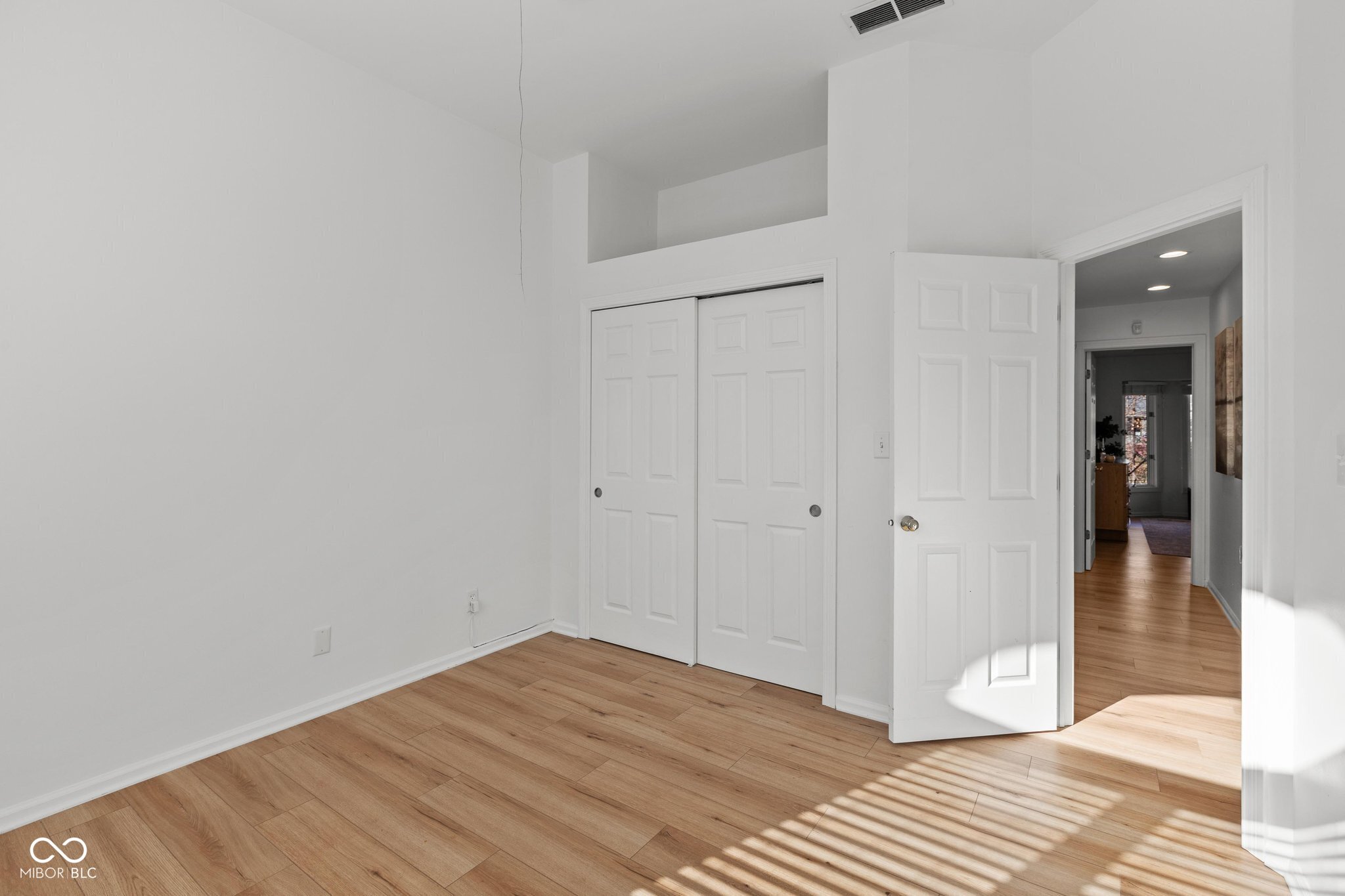 9056 Ridgecreek Drive