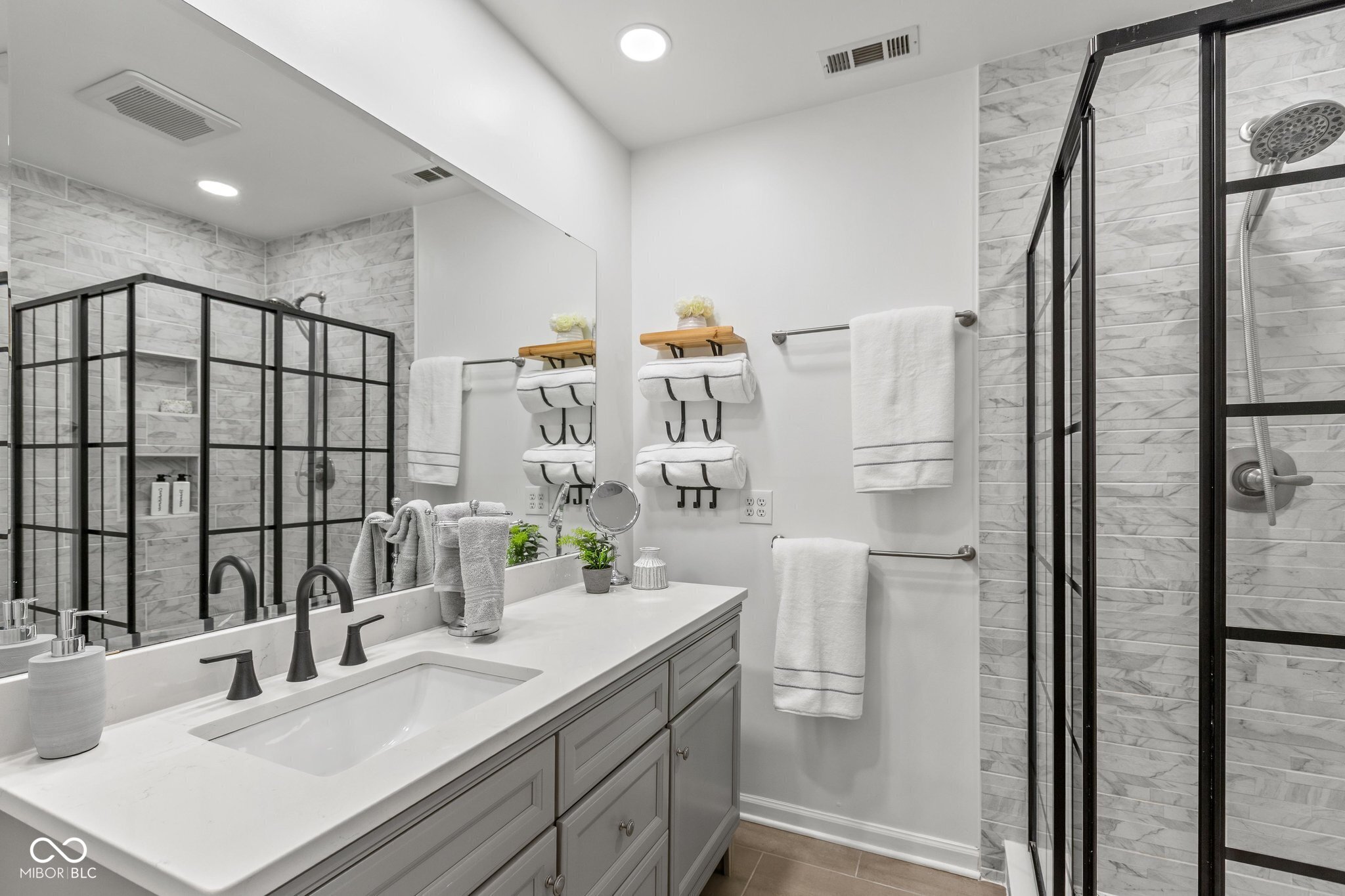 9056 Ridgecreek Drive