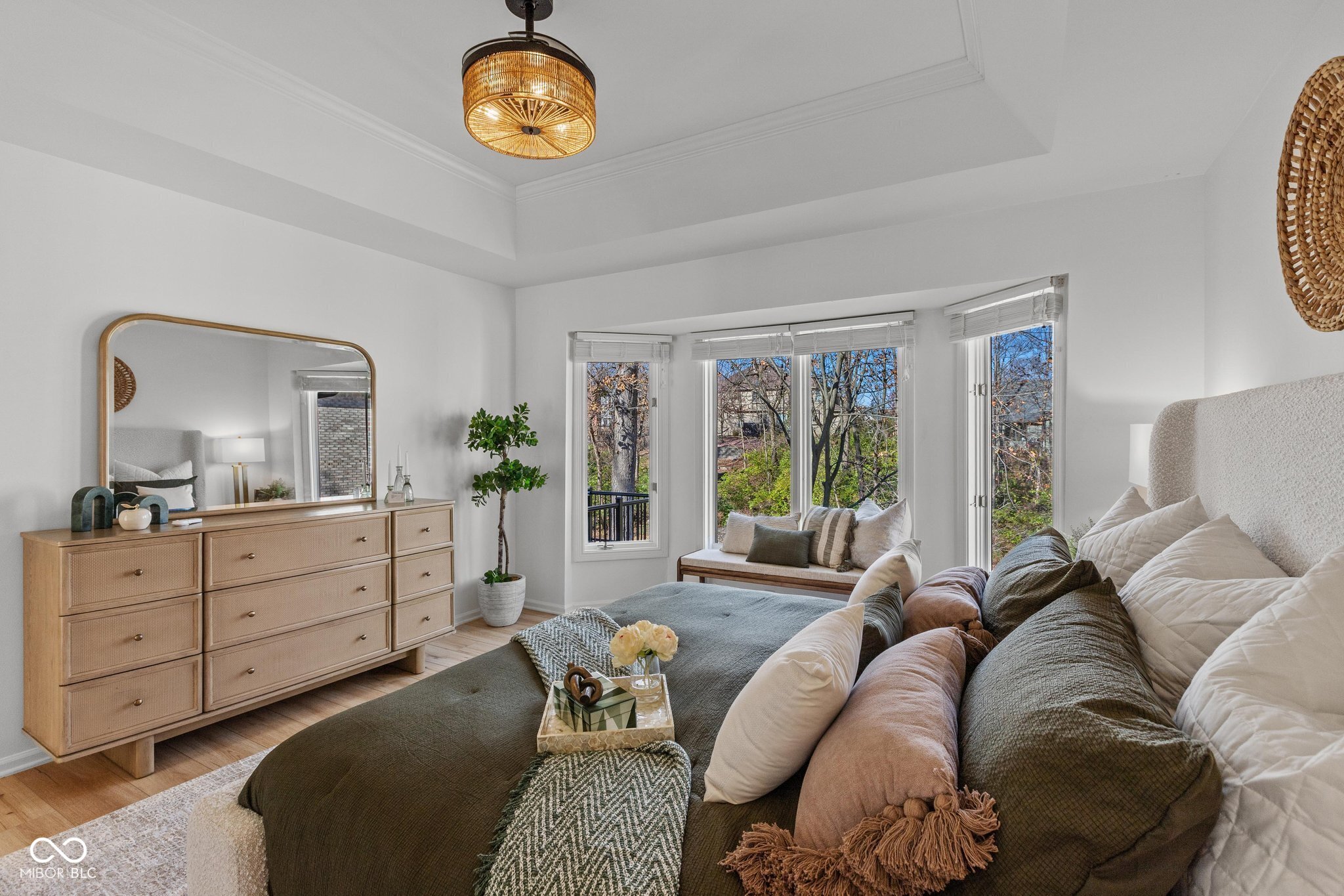 9056 Ridgecreek Drive