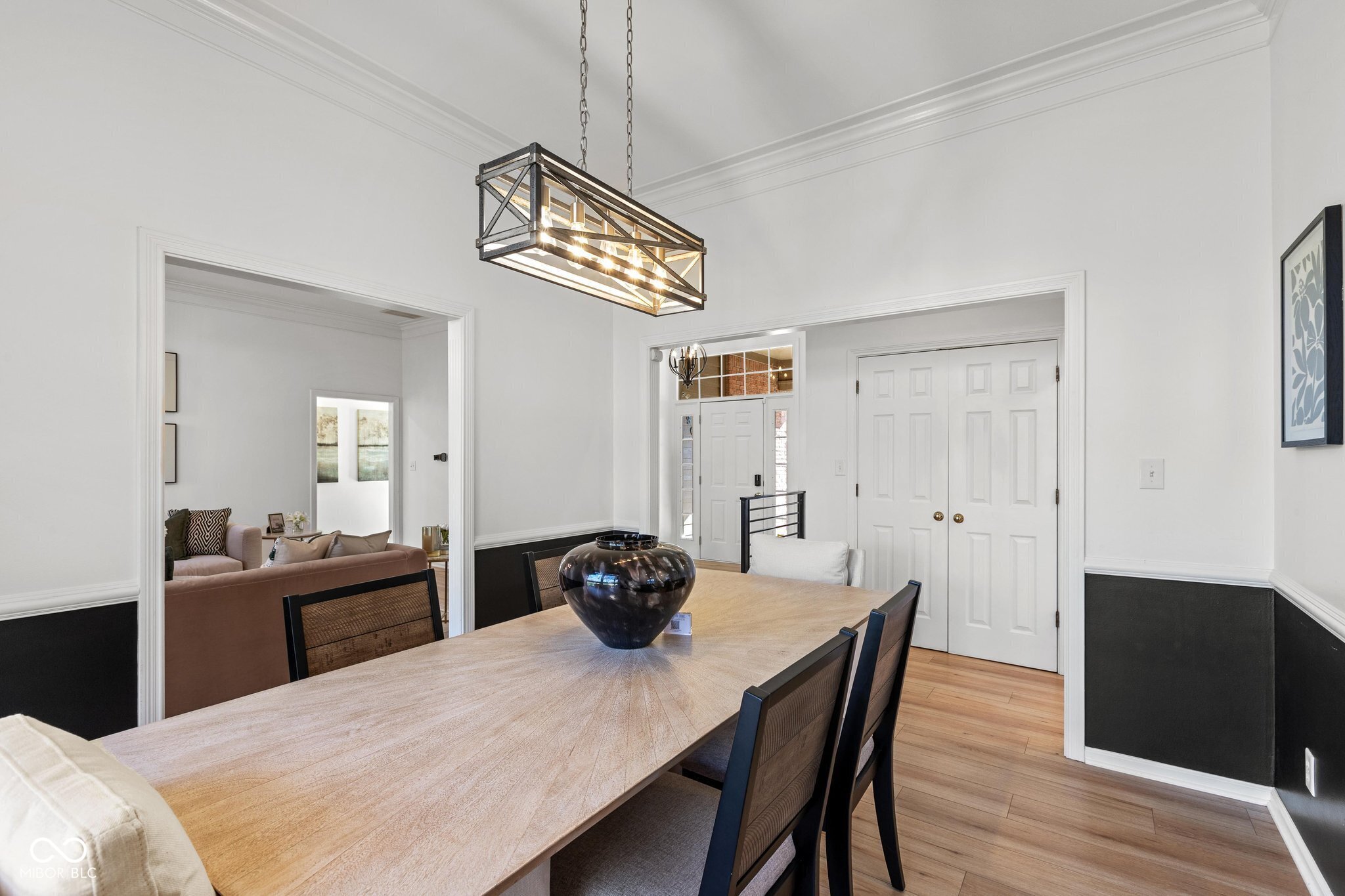 9056 Ridgecreek Drive