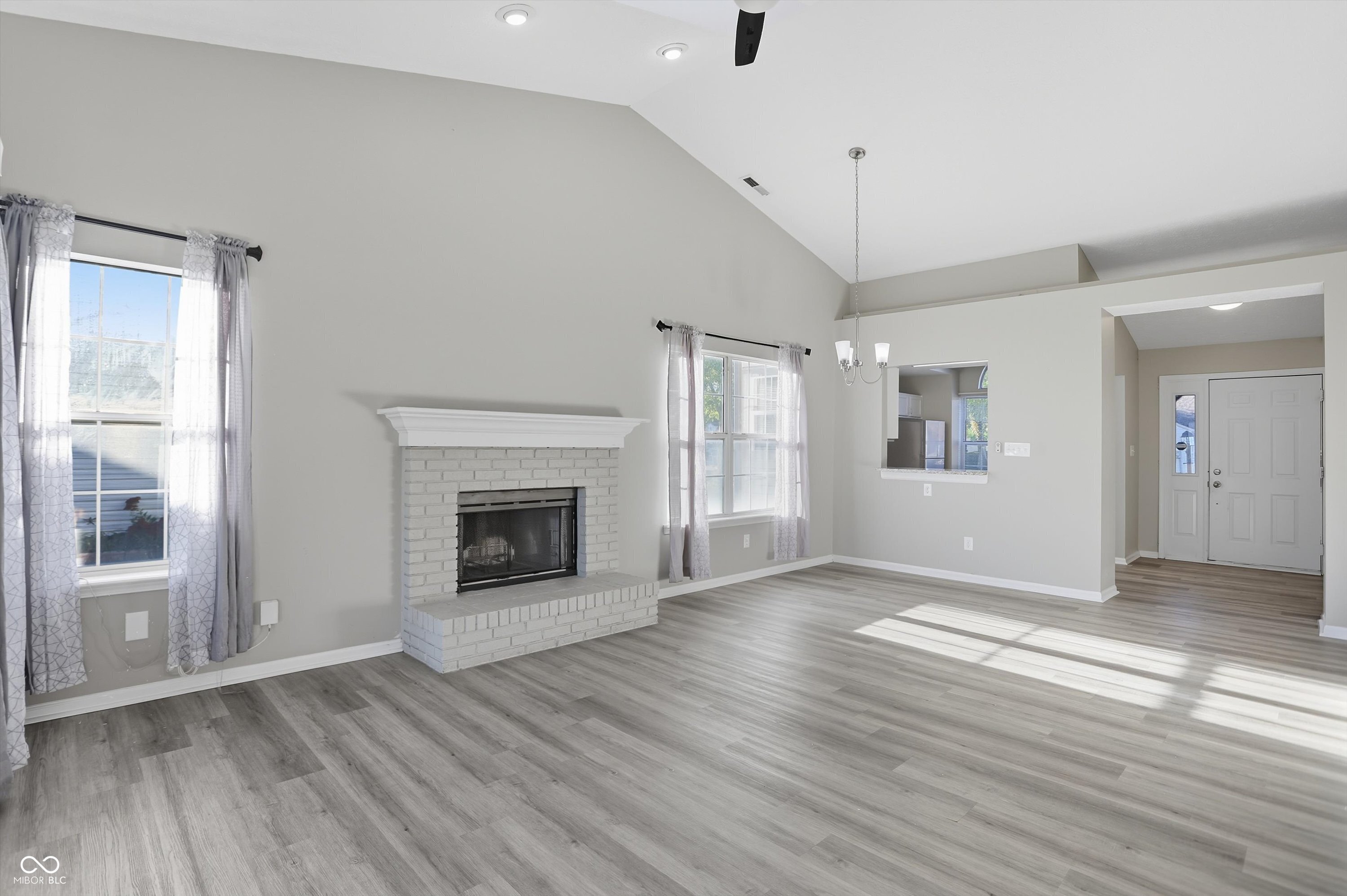 4830 Countrybrook Way