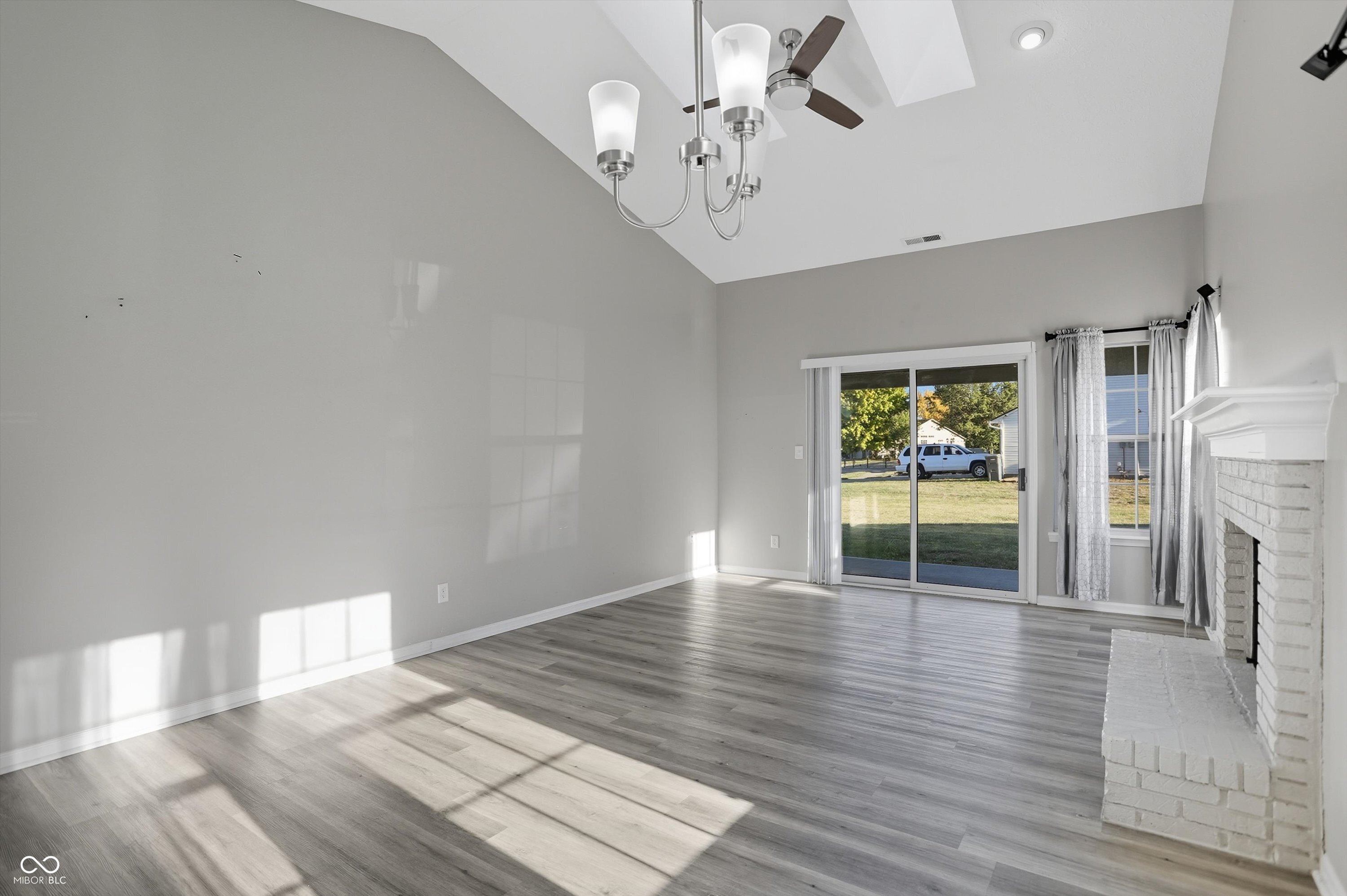 4830 Countrybrook Way