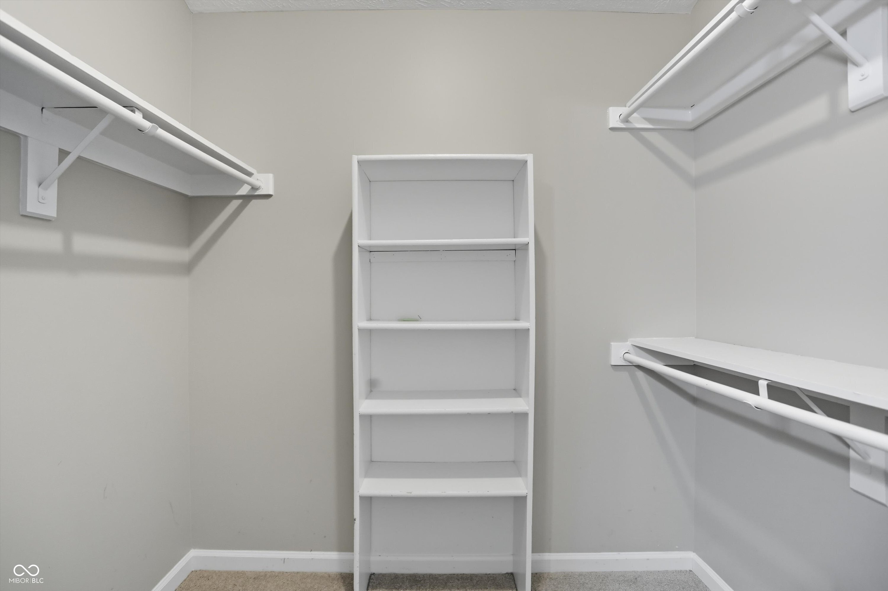 4830 Countrybrook Way