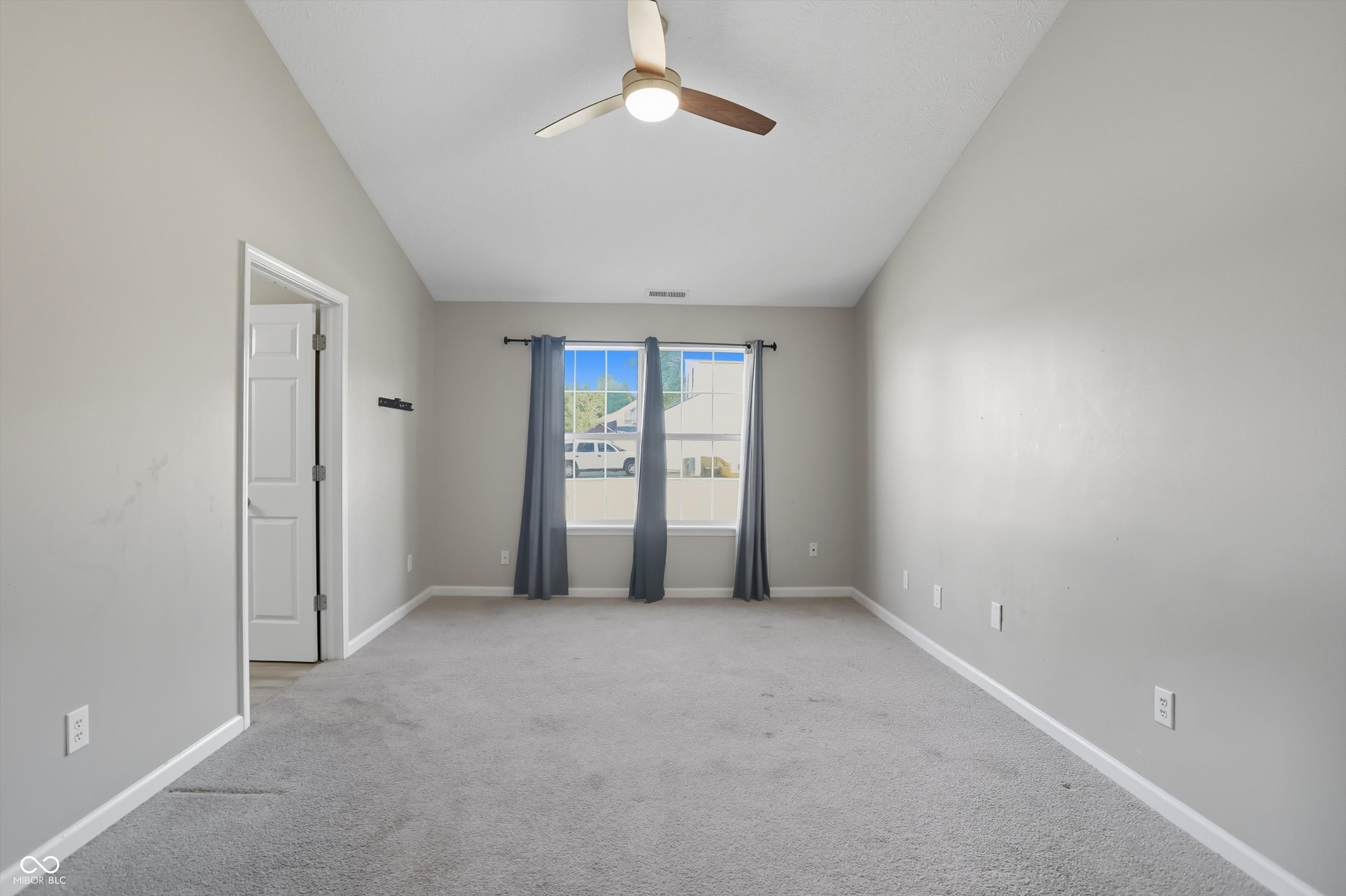 4830 Countrybrook Way