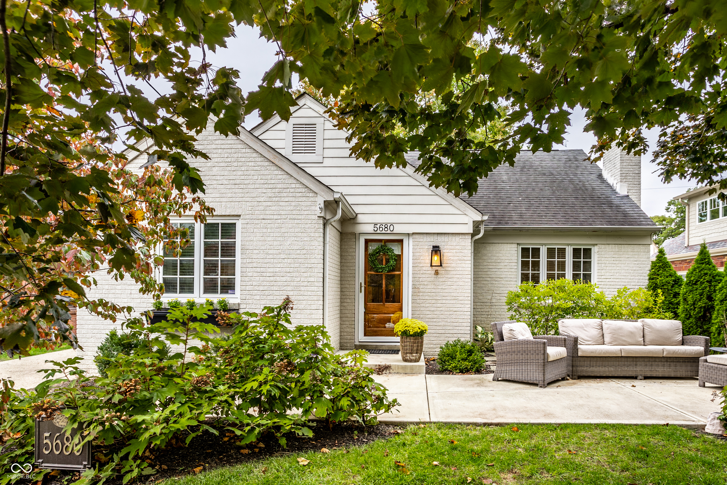 5680 N Delaware Street