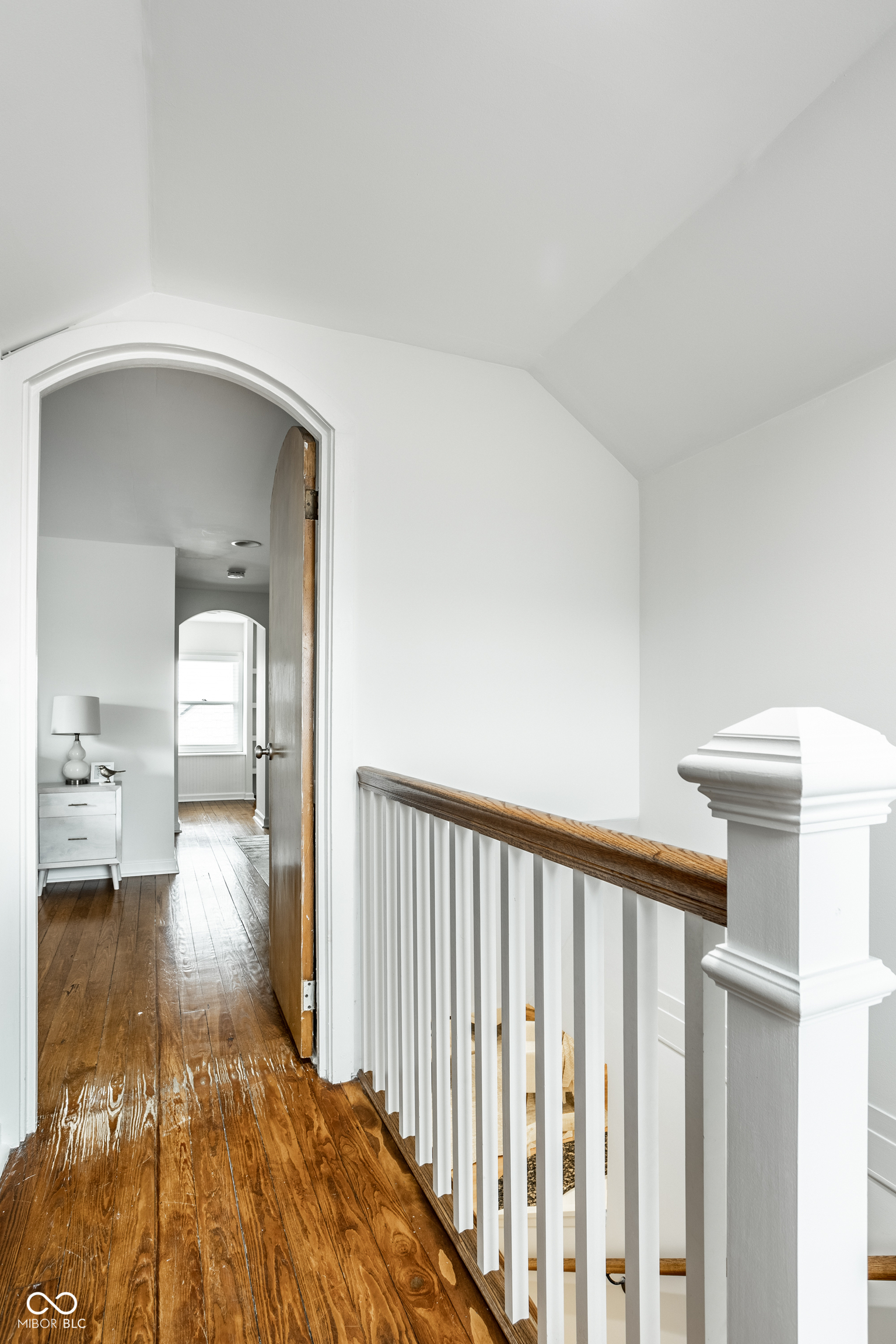 5680 N Delaware Street