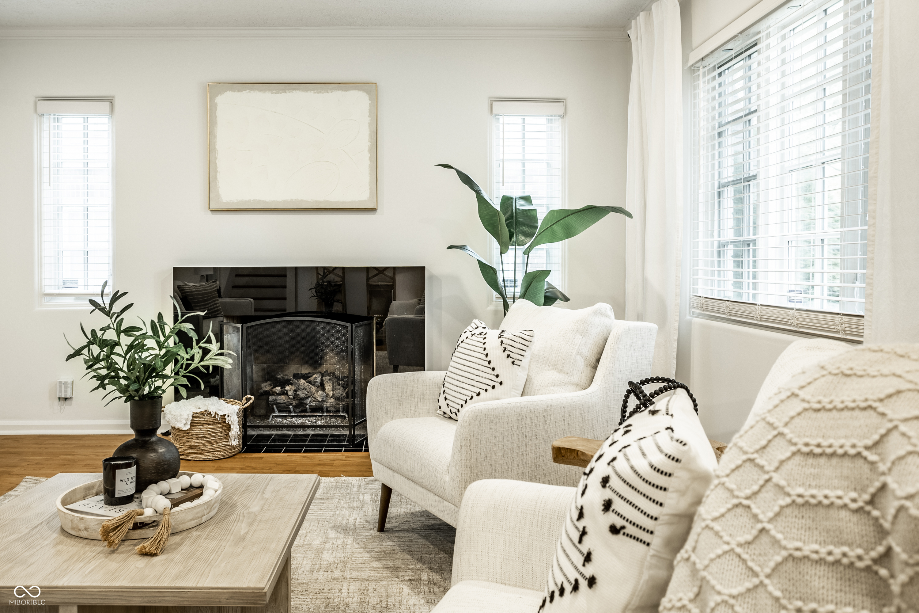 5680 N Delaware Street