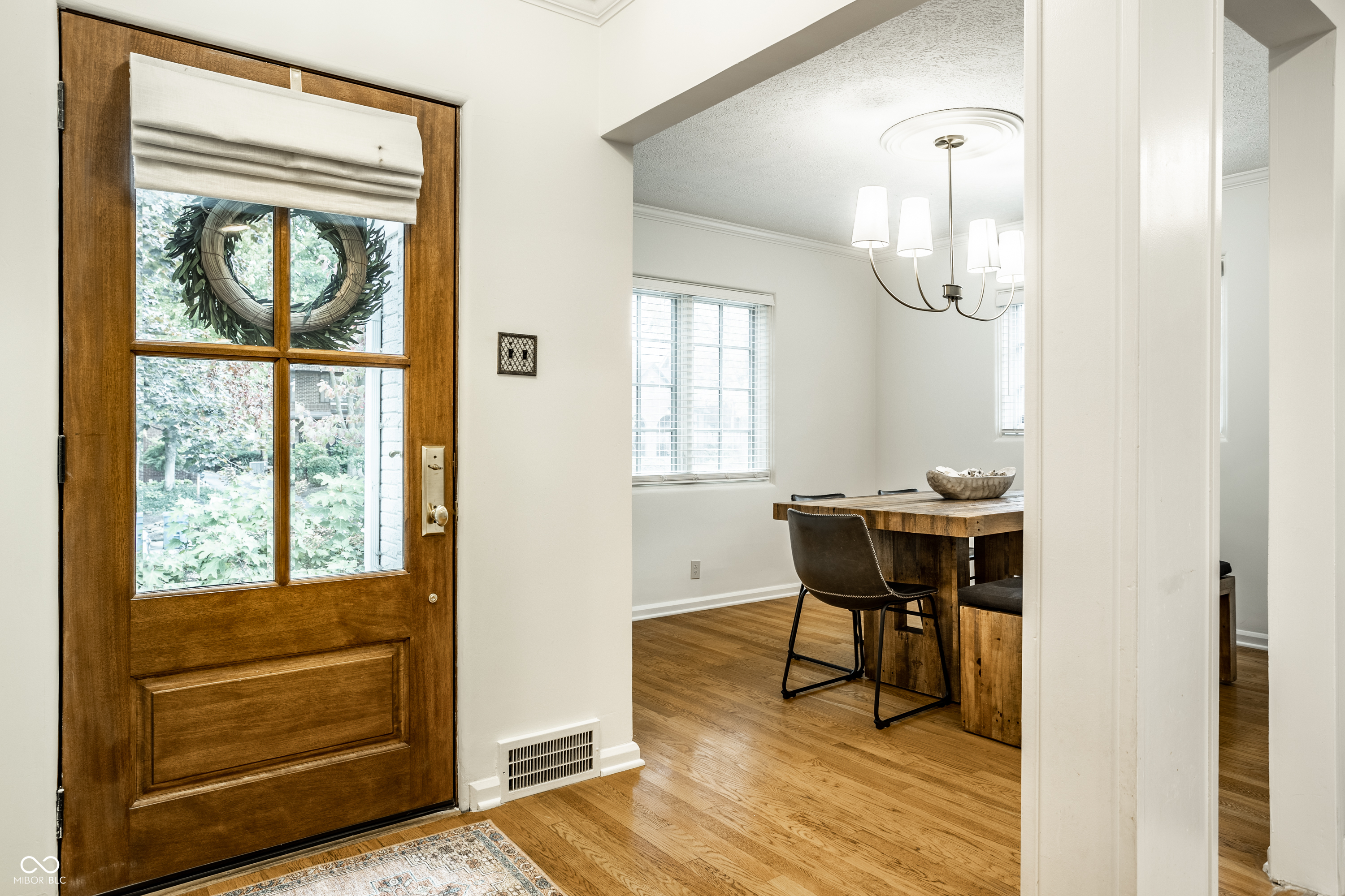 5680 N Delaware Street