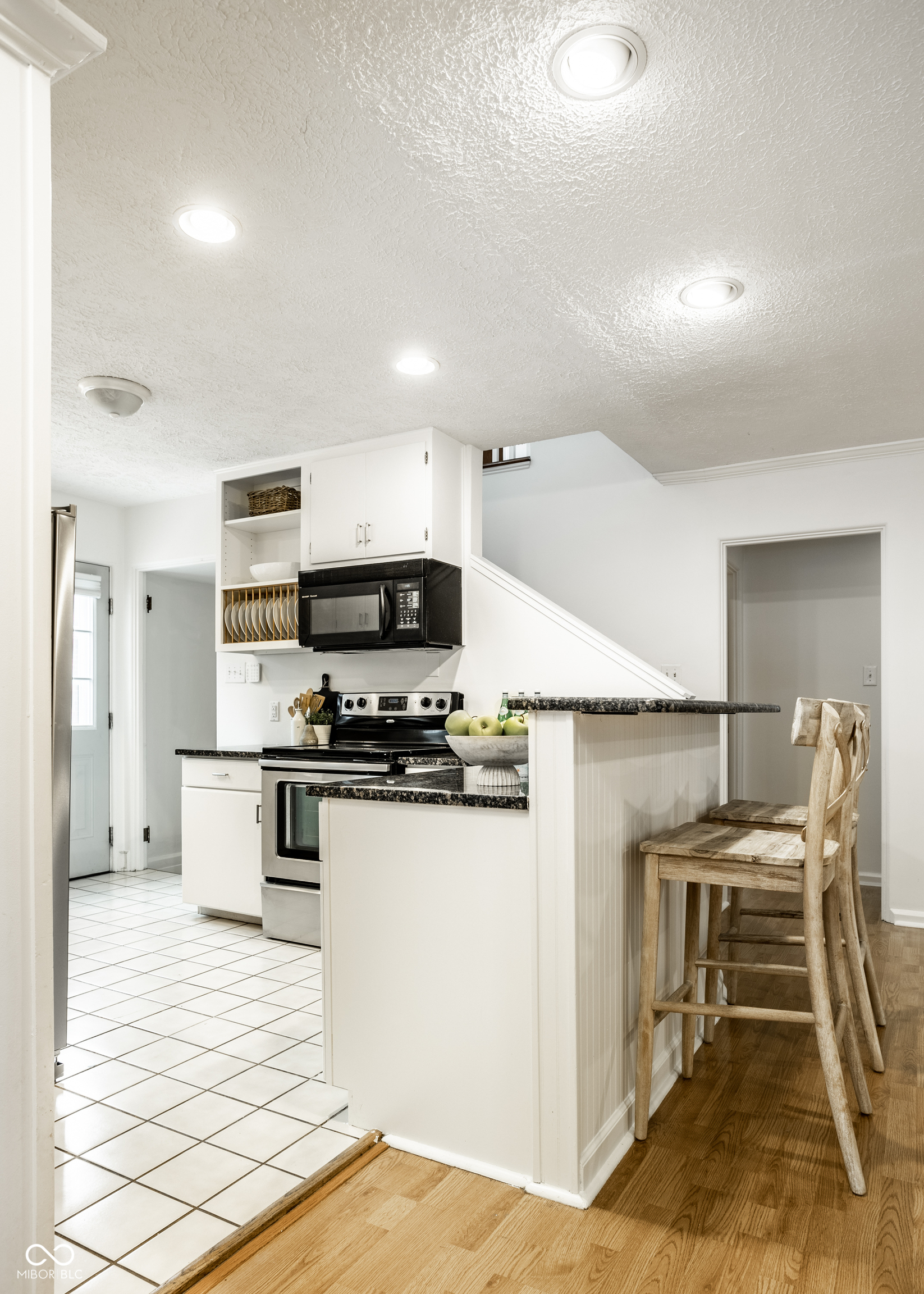 5680 N Delaware Street