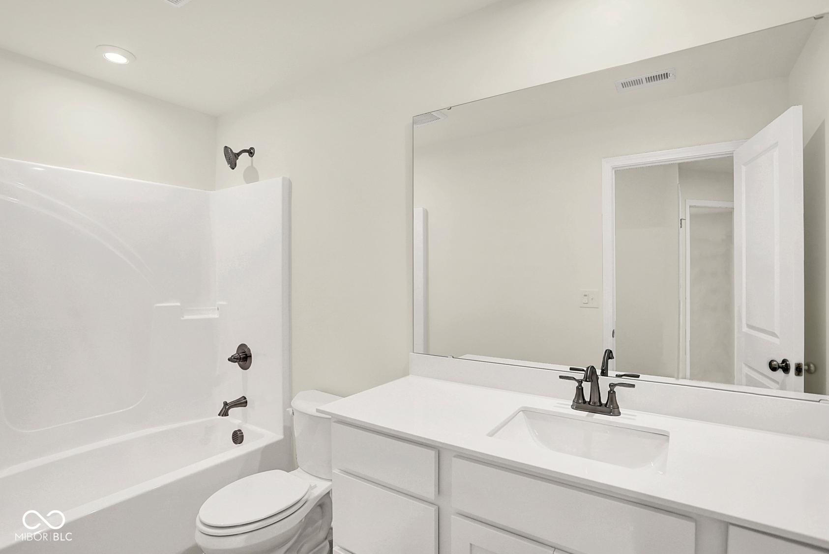 3746 Thomas Jefferson Court