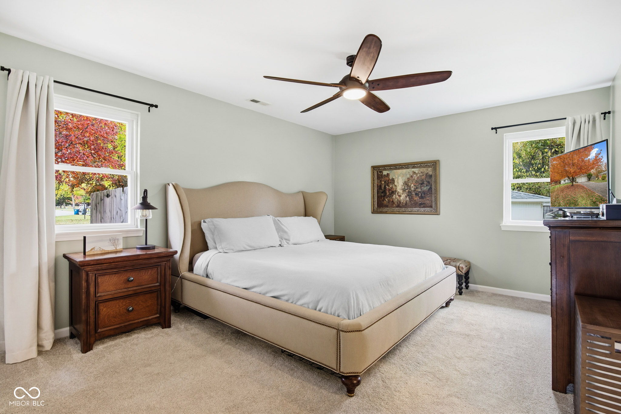 8607 N Washington Boulevard