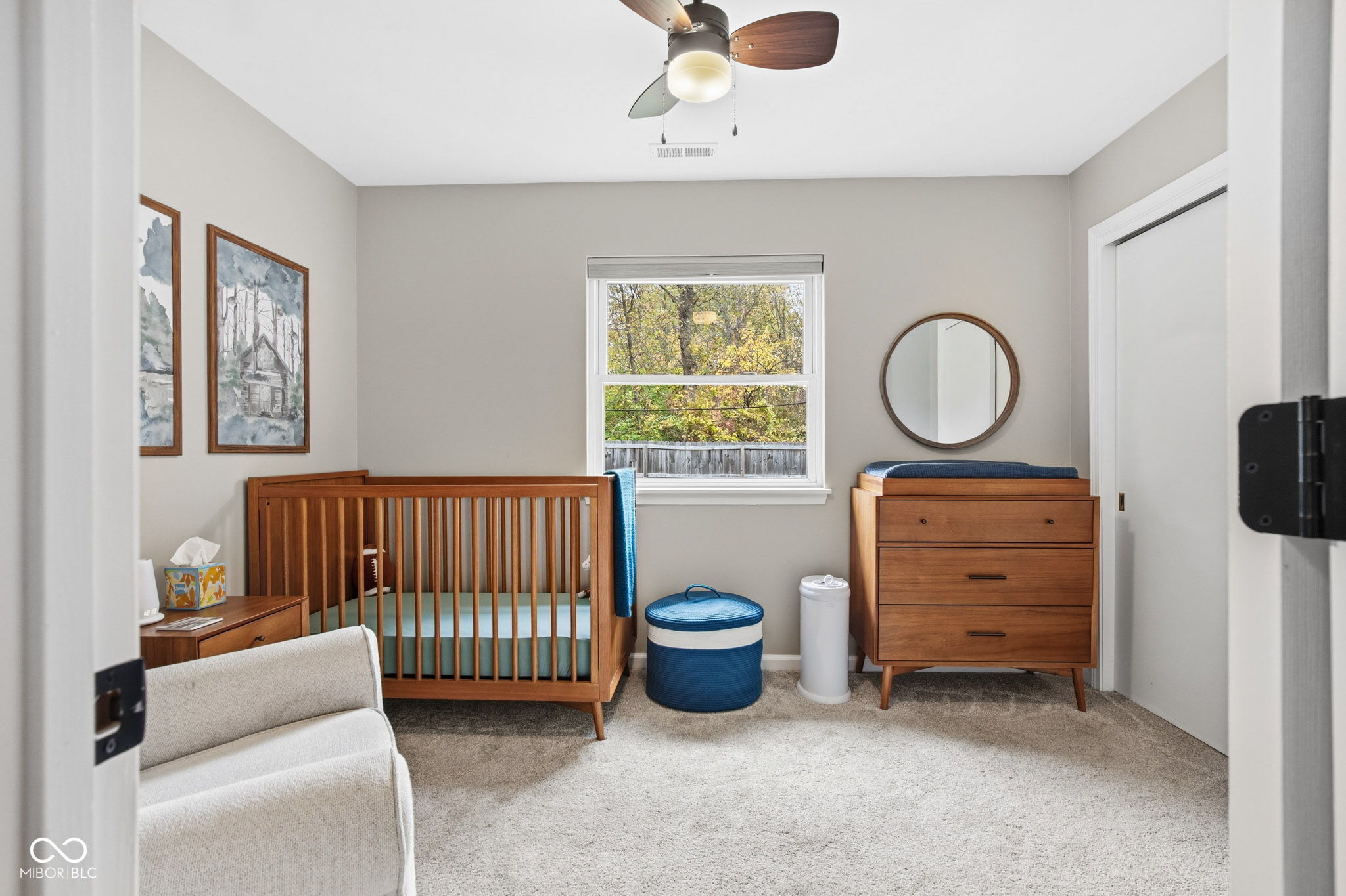 8607 N Washington Boulevard