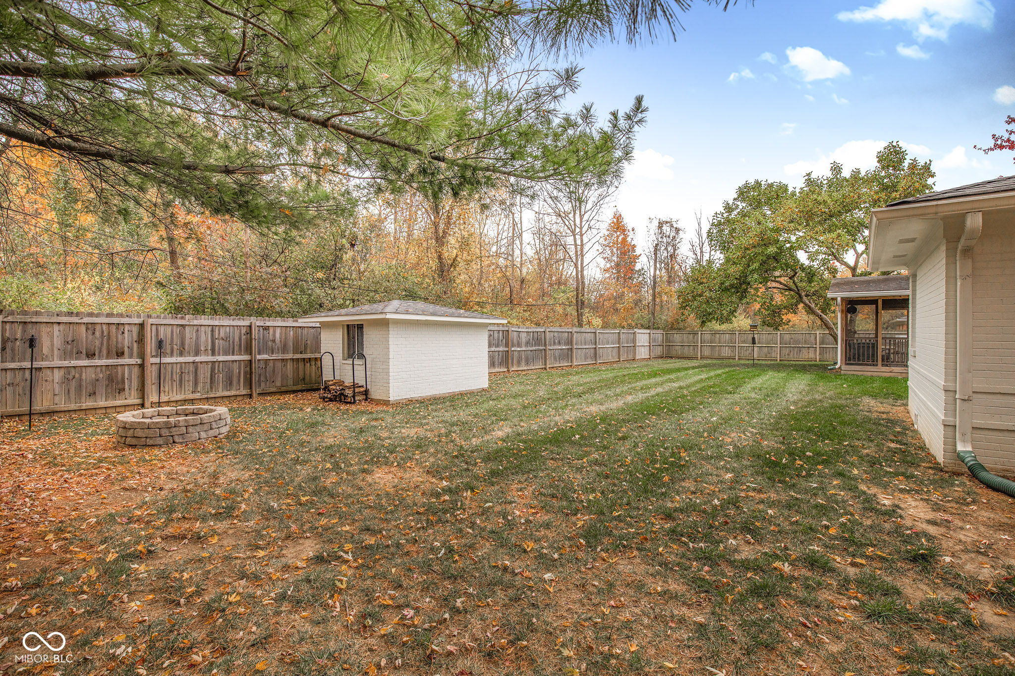 8607 N Washington Boulevard