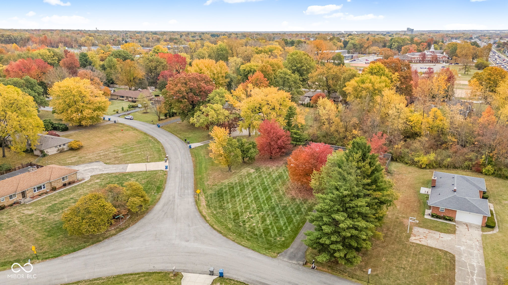 8607 N Washington Boulevard