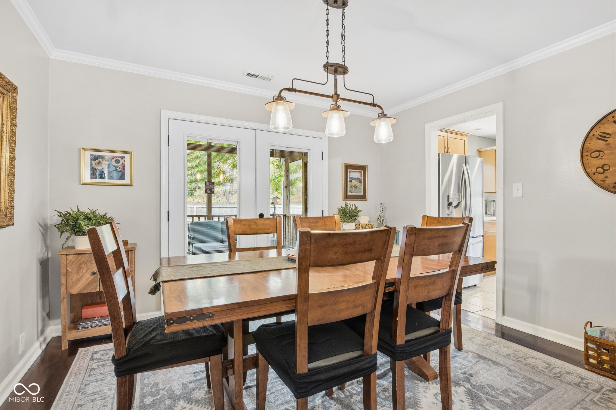 8607 N Washington Boulevard