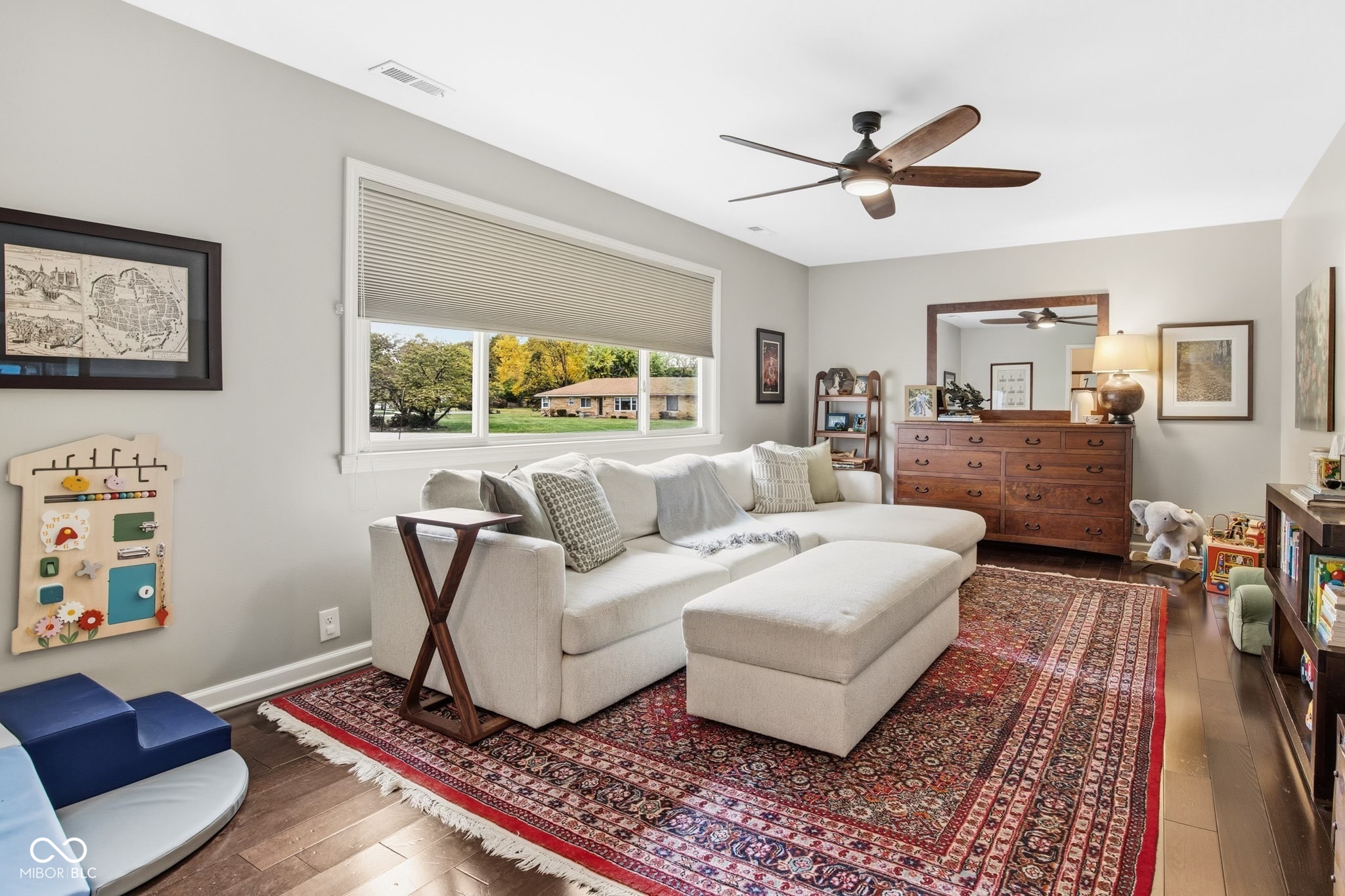 8607 N Washington Boulevard