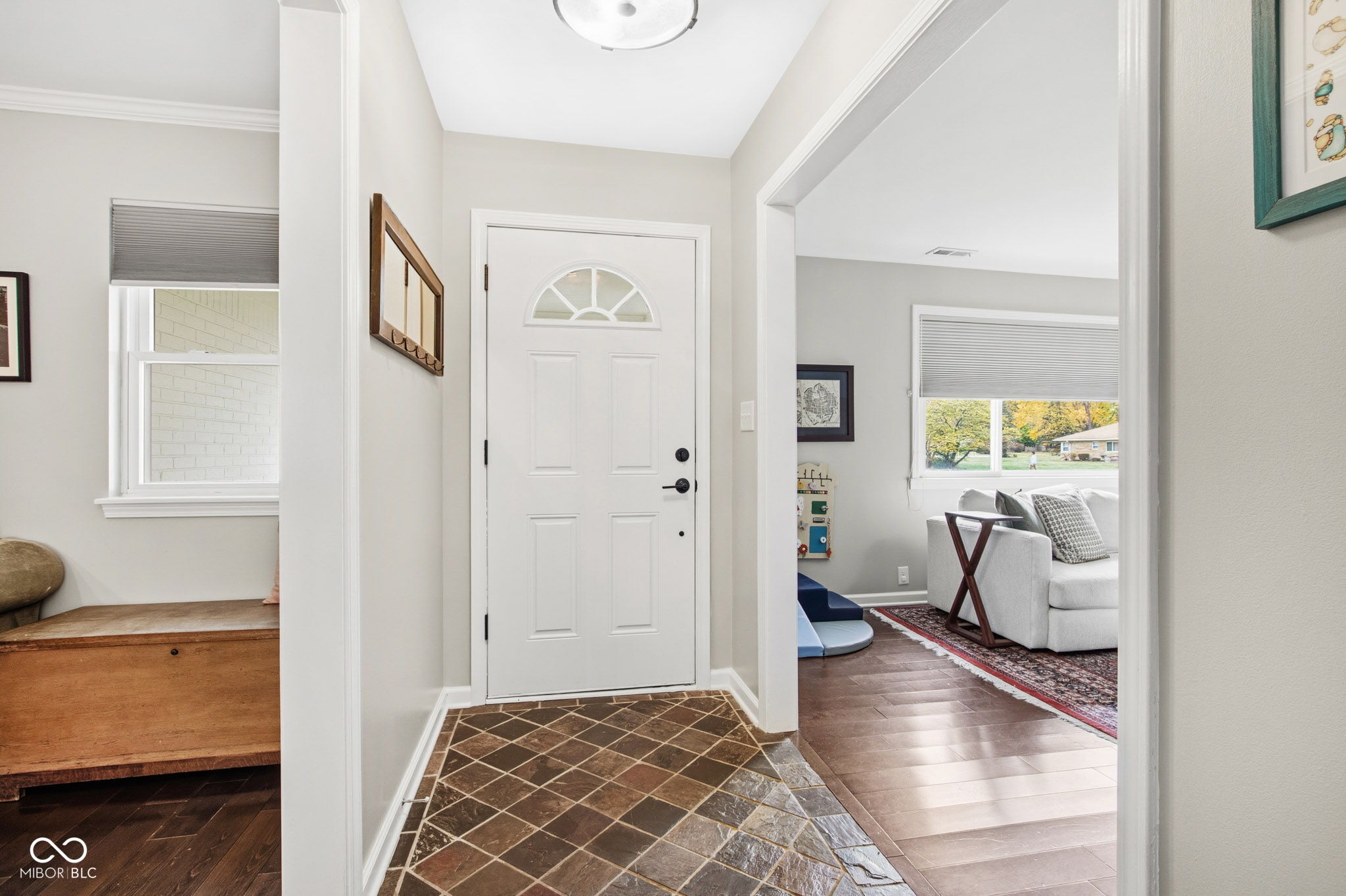 8607 N Washington Boulevard