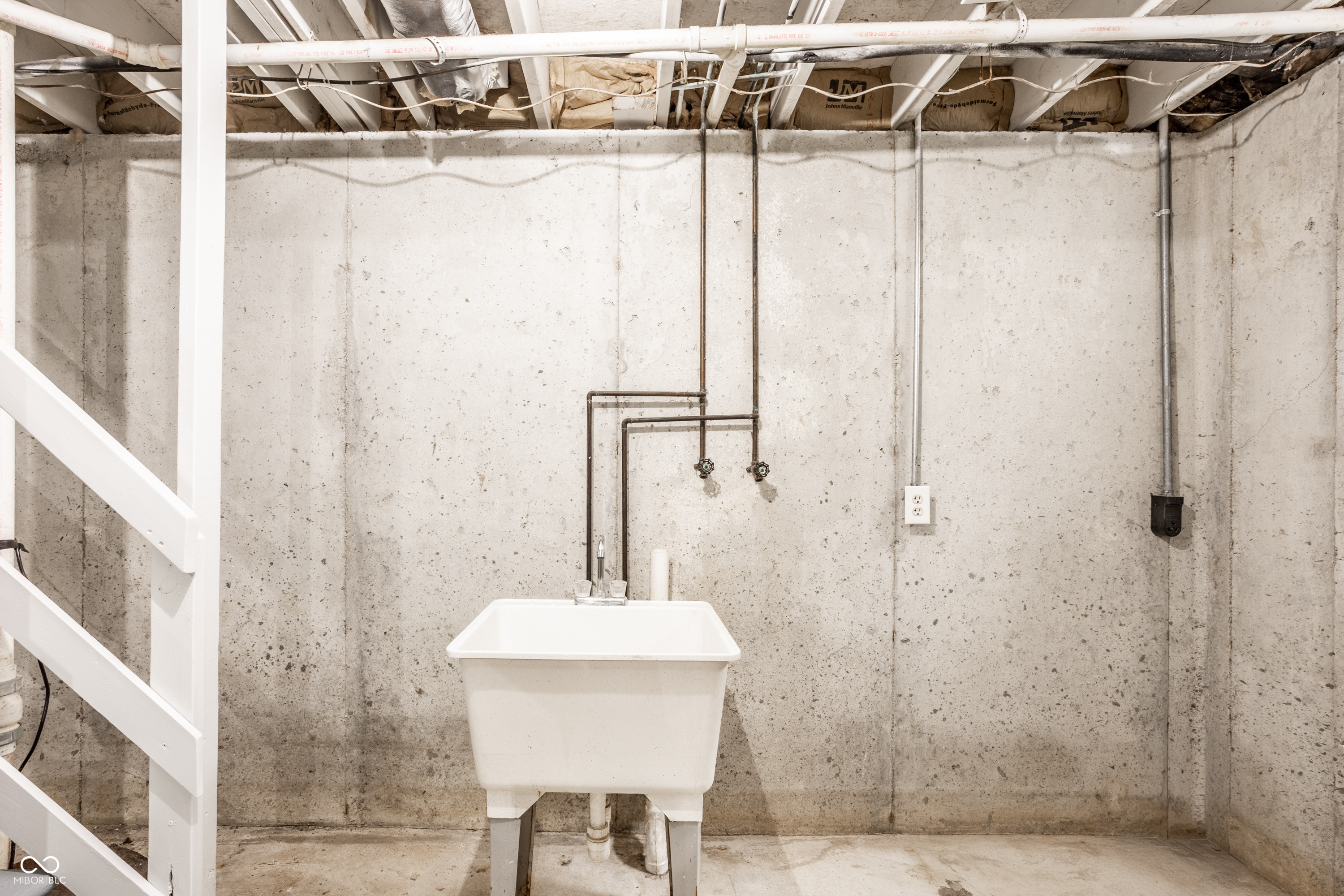 6016 Sycamore Forge Drive