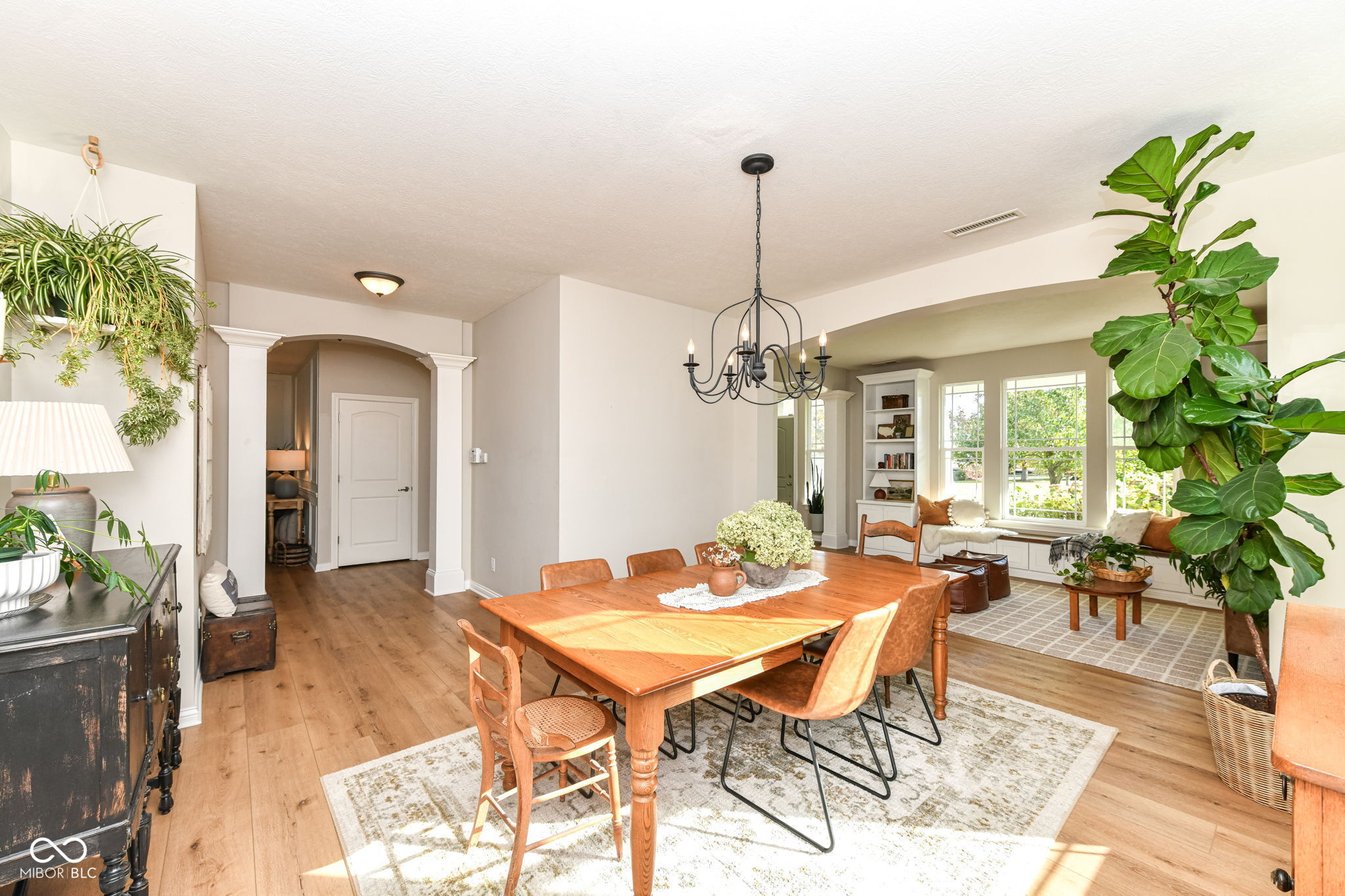 11046 Chapel Park Drive N