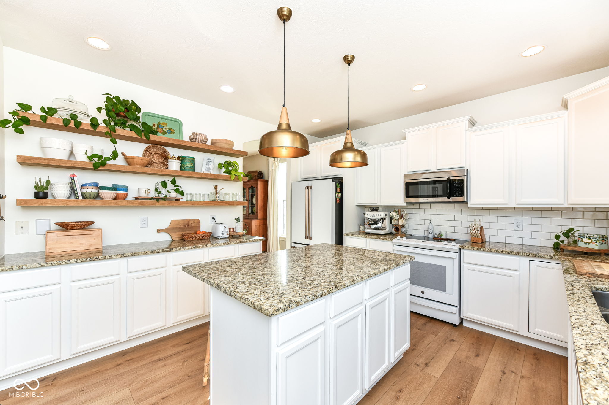 11046 Chapel Park Drive N