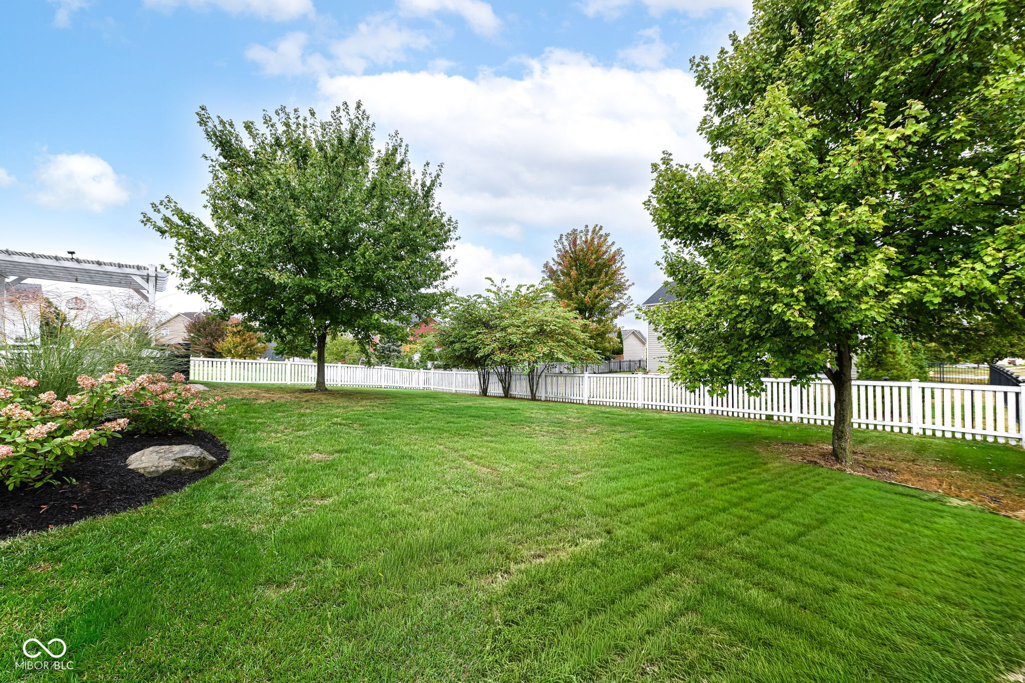 11046 Chapel Park Drive N