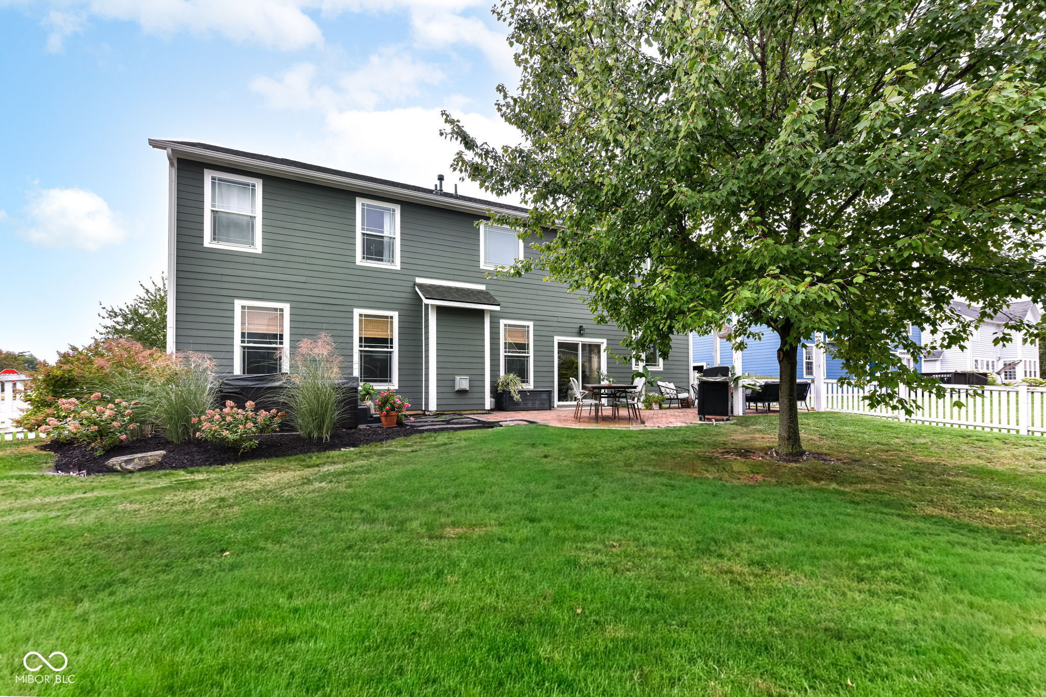 11046 Chapel Park Drive N