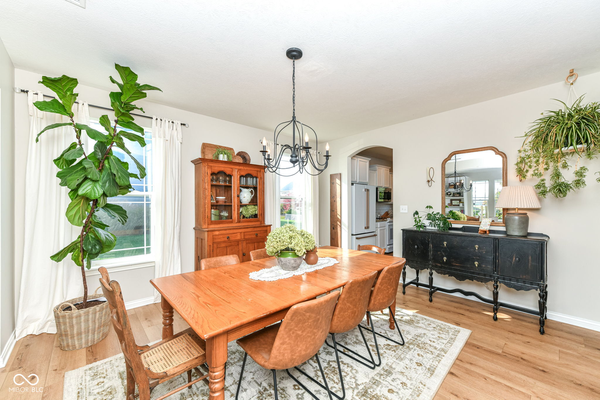 11046 Chapel Park Drive N