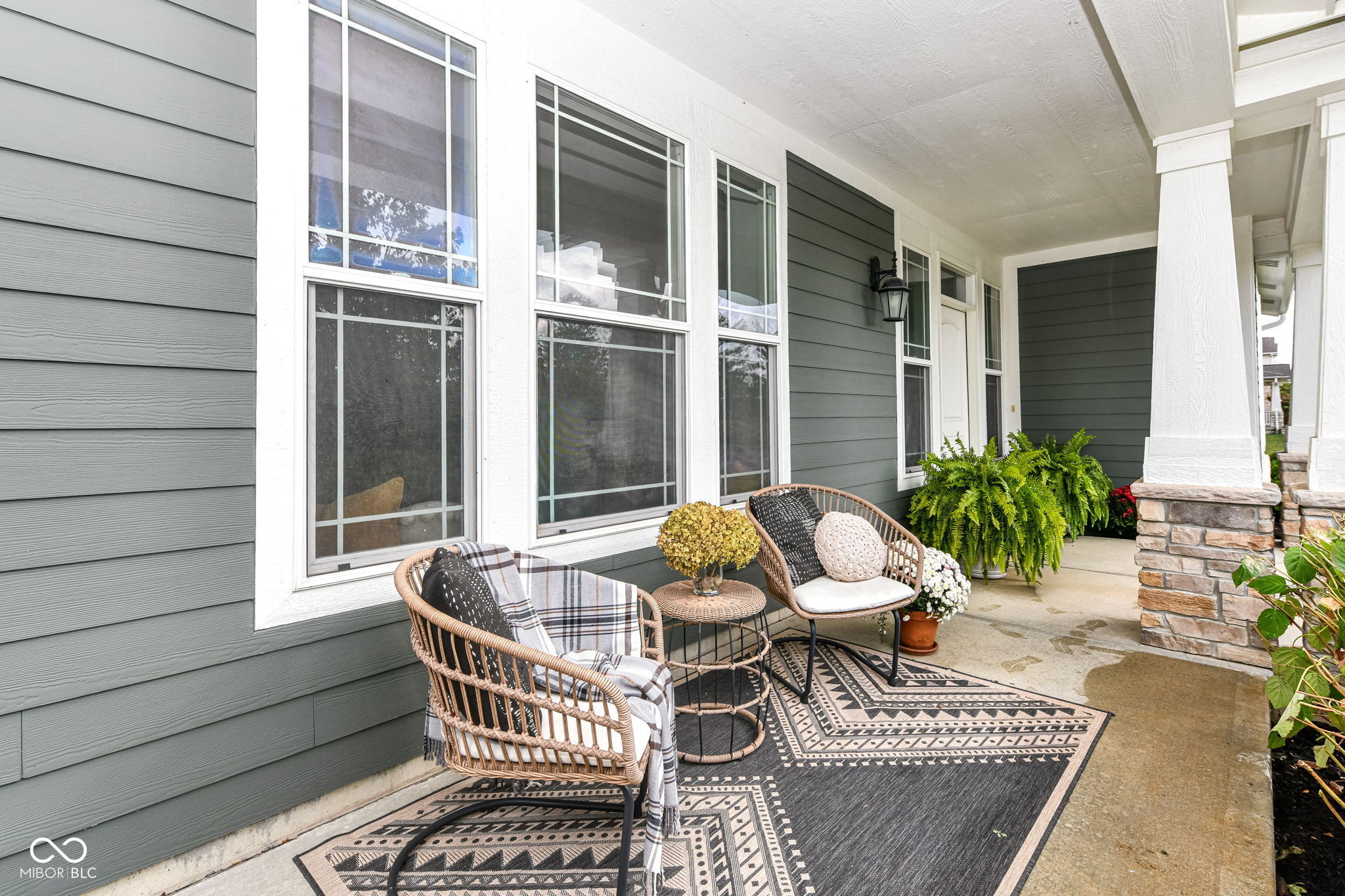 11046 Chapel Park Drive N