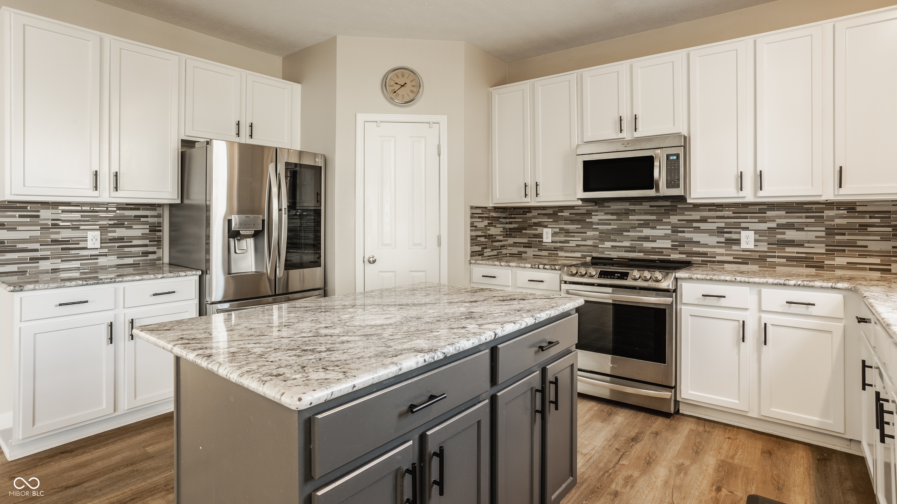 3550 Burlingame Boulevard