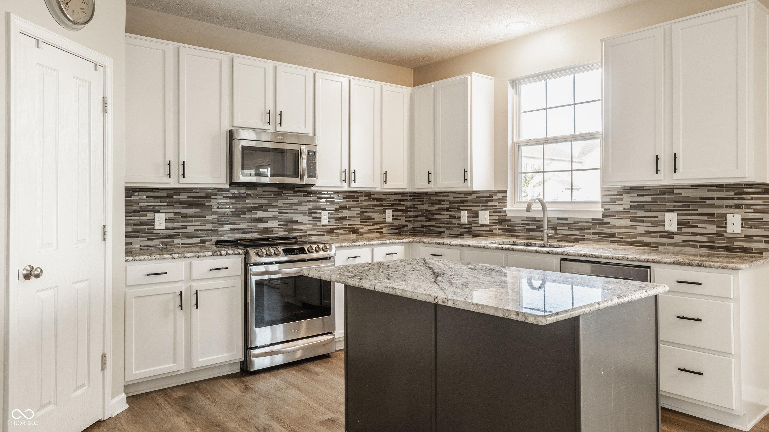 3550 Burlingame Boulevard