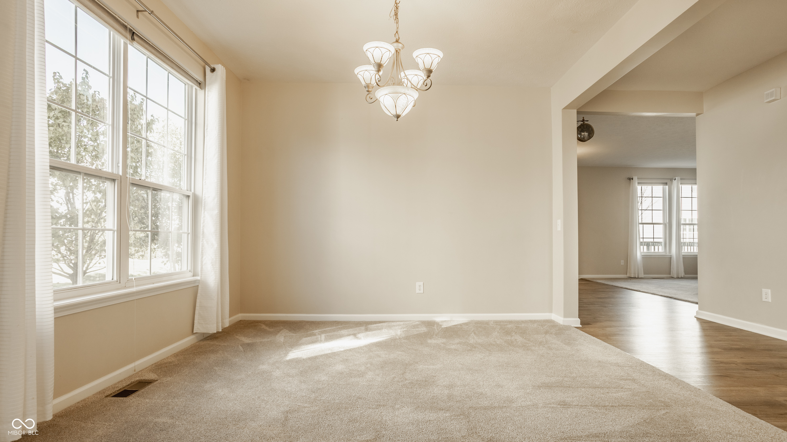 3550 Burlingame Boulevard