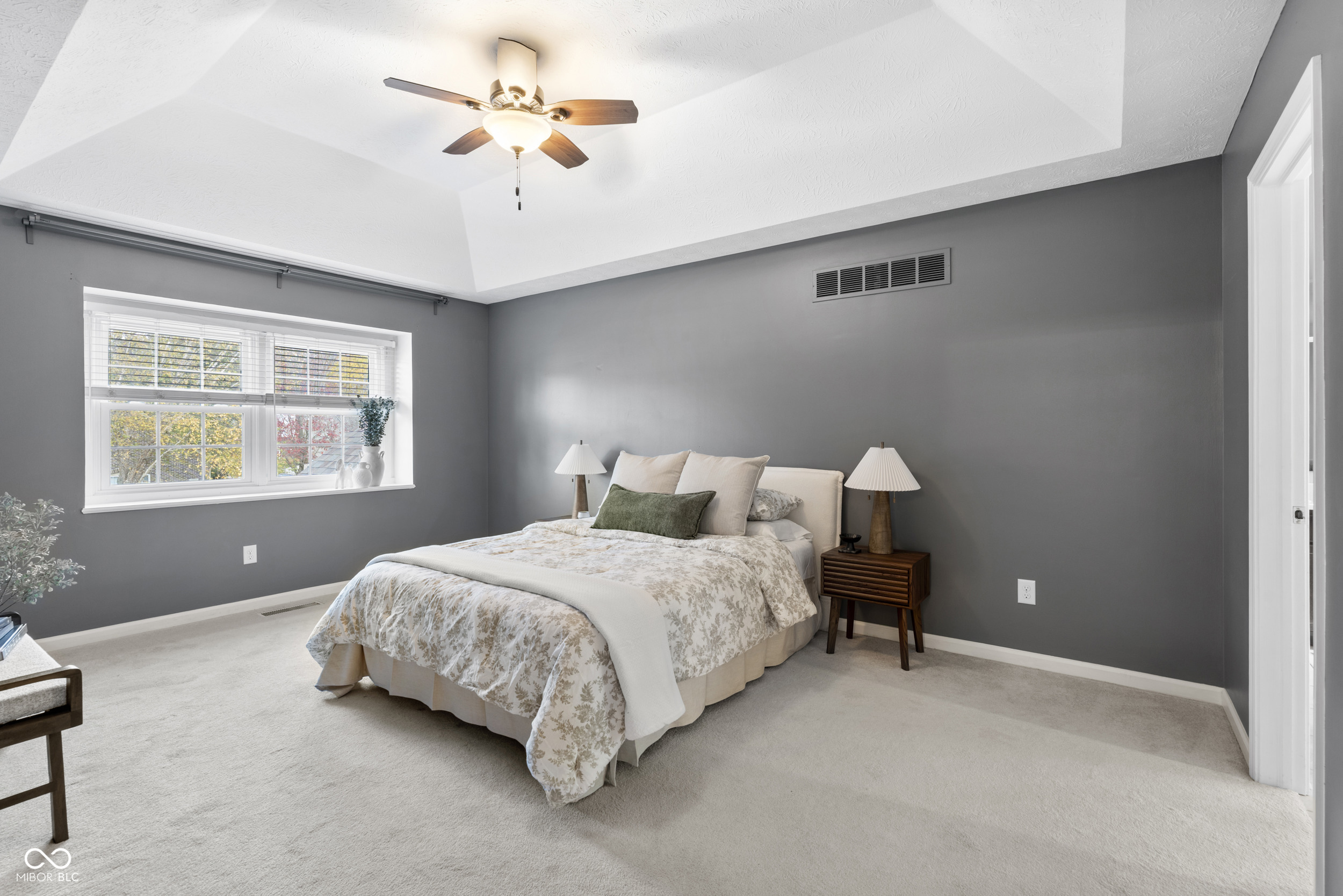 18487 Oriental Oak Court